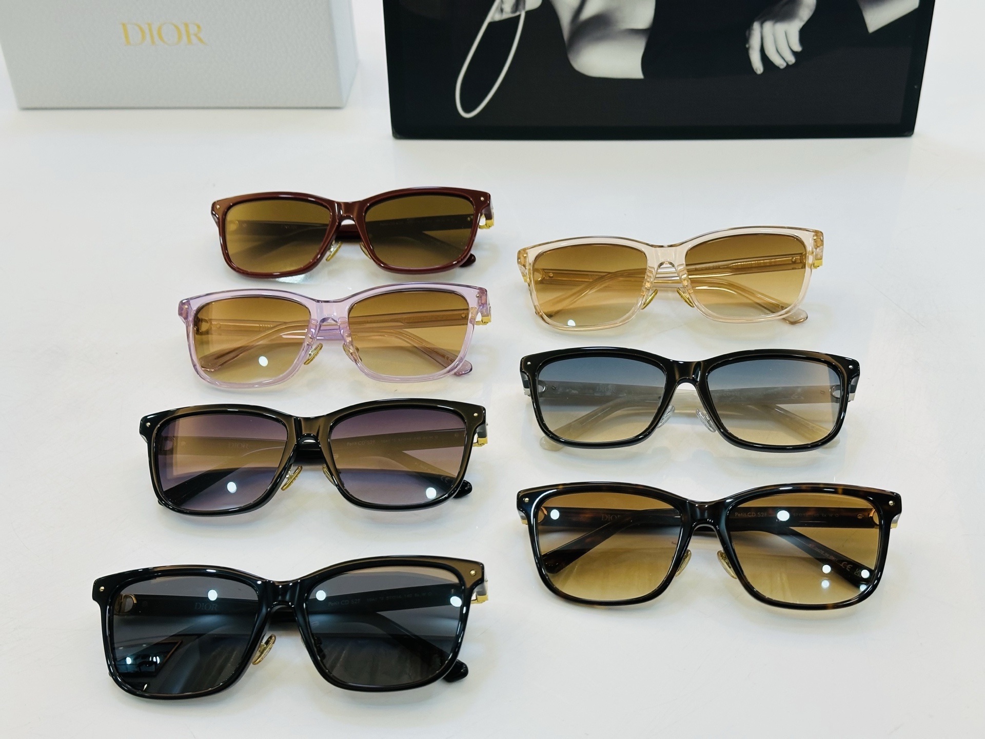 🔻🔻🔻DIO* 迪家 S2F Size：57口16-140 春夏款墨镜 😎🔆 FD搭配镜腿精致 质量上佳