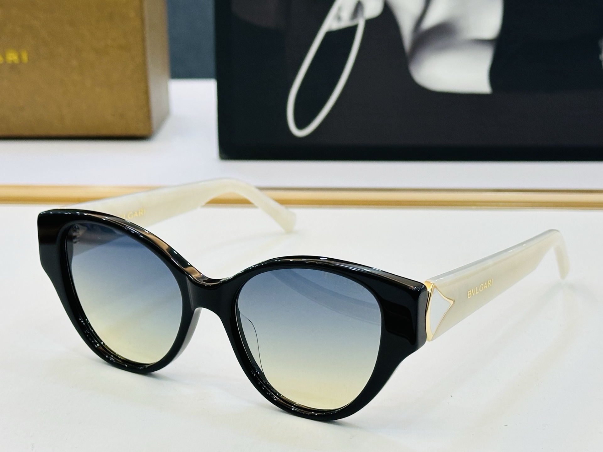 🆕款 官网同售 宝格家 BV50063 👍 Size ：51口17-140 绝对要买😎品质非常完美 C出