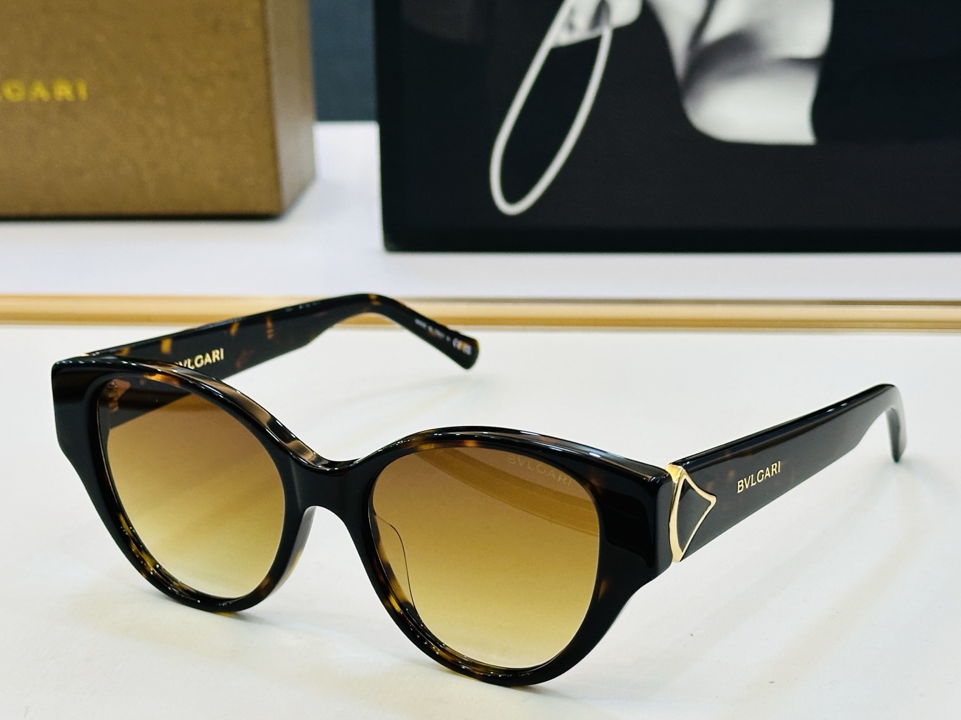 🆕款 官网同售 宝格家 BV50063 👍 Size ：51口17-140 绝对要买😎品质非常完美 C出