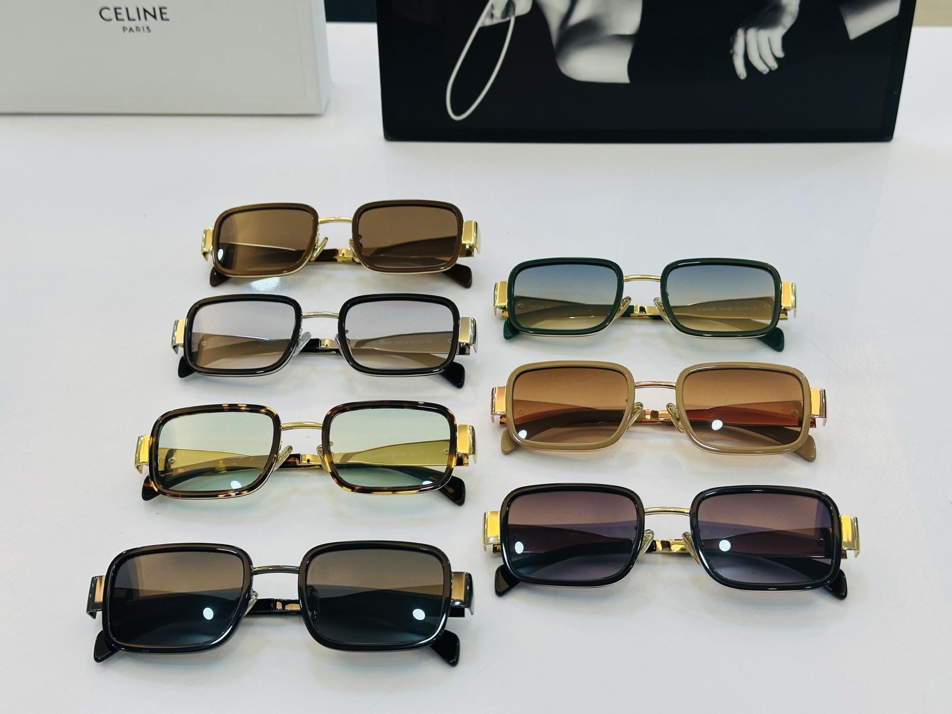 【CELINE】赛琳 CL40335F Size：50口23-145 一直热销的款式，欧美风 光泽度好 