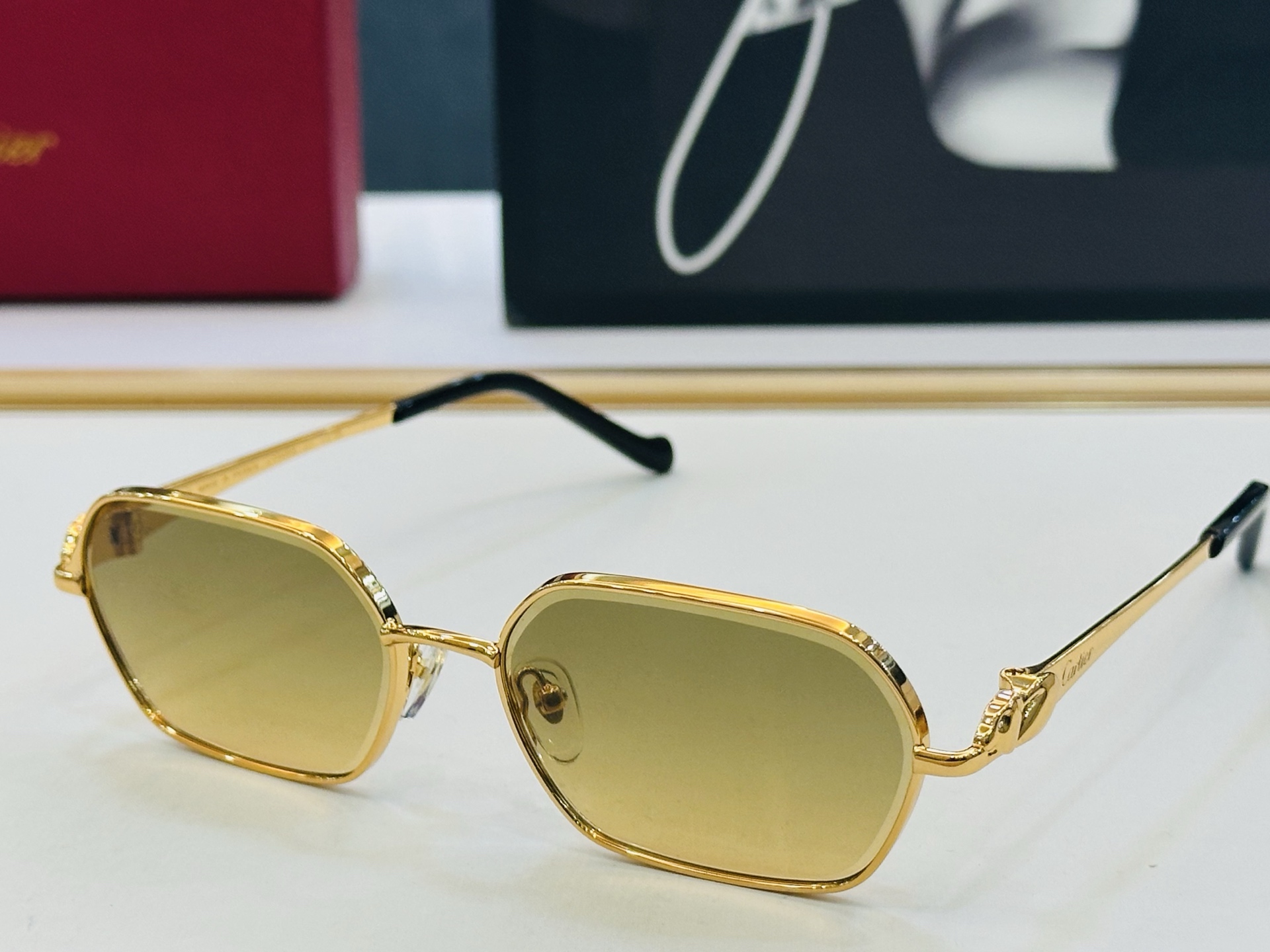 🆕 原版Cartie* 卡家 官网经典款 太阳镜 CT0928S Size：56口17-137 电镀工艺