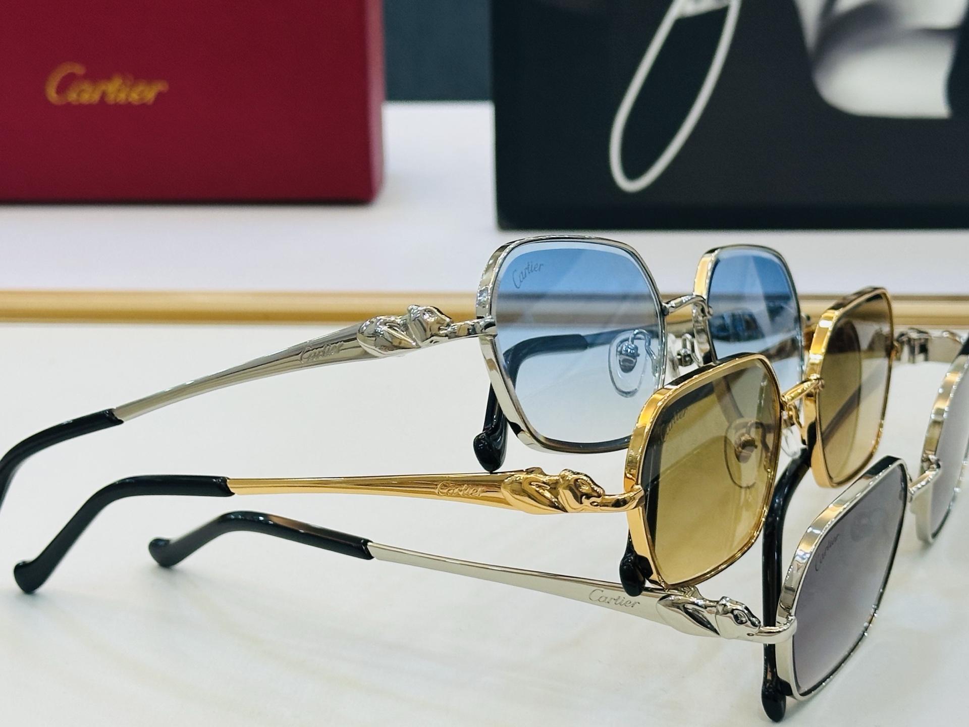 🆕 原版Cartie* 卡家 官网经典款 太阳镜 CT0928S Size：56口17-137 电镀工艺