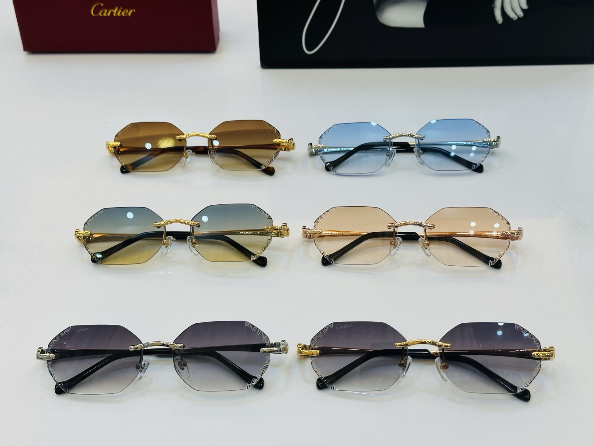 🆕 原版Cartie* 卡家 官网经典款 太阳镜 CT0927S Size：56口17-137 电镀工艺