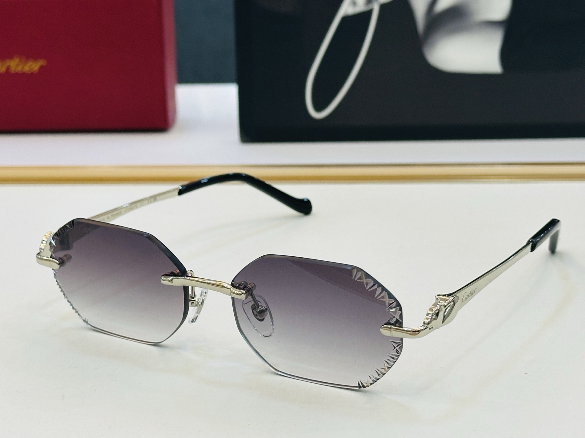 🆕 原版Cartie* 卡家 官网经典款 太阳镜 CT0927S Size：56口17-137 电镀工艺