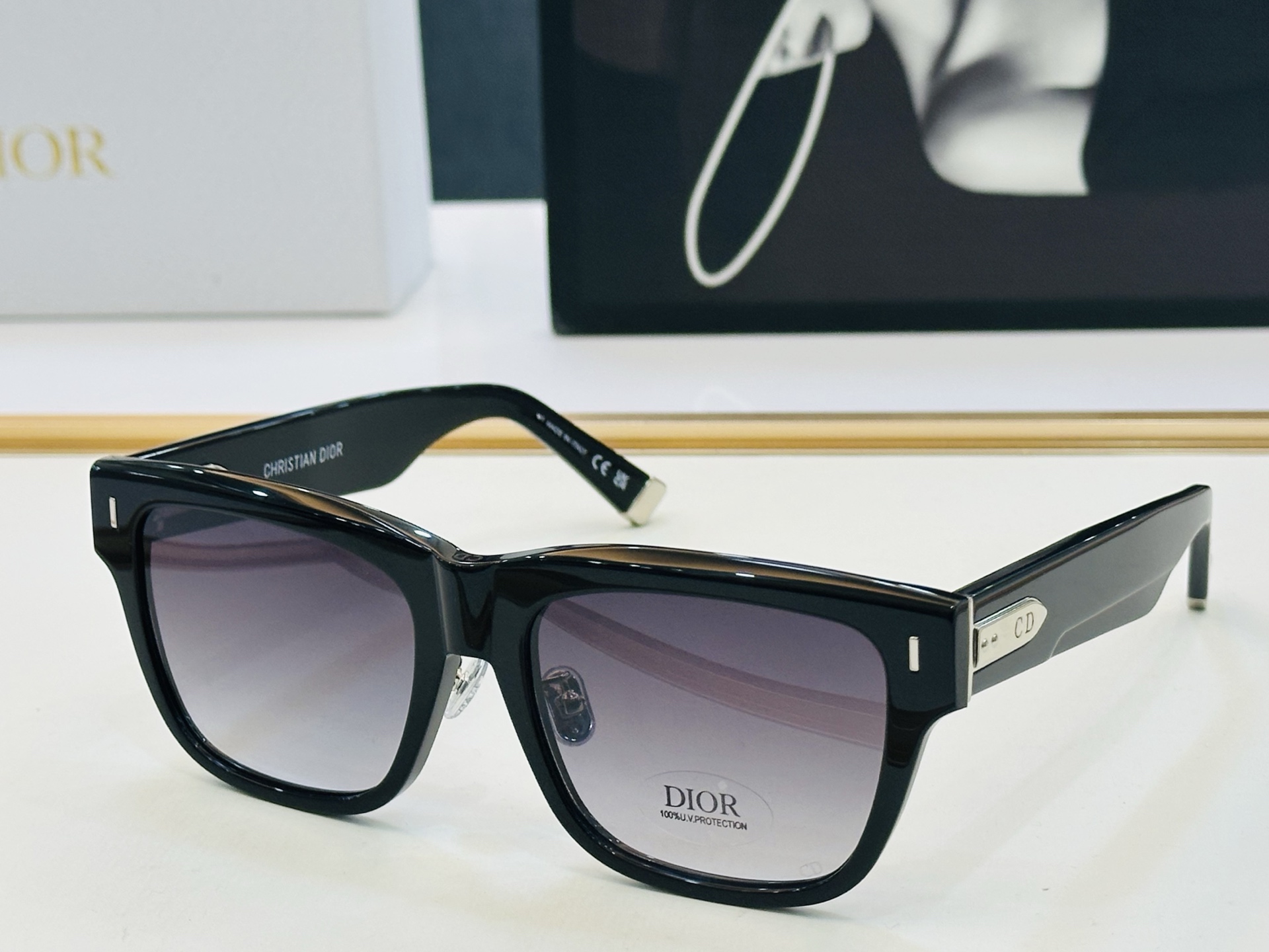 🔻🔻🔻DIO* 迪家 S1F Size：57口20-150春夏款墨镜 😎🔆 FD搭配镜腿精致 质量上佳