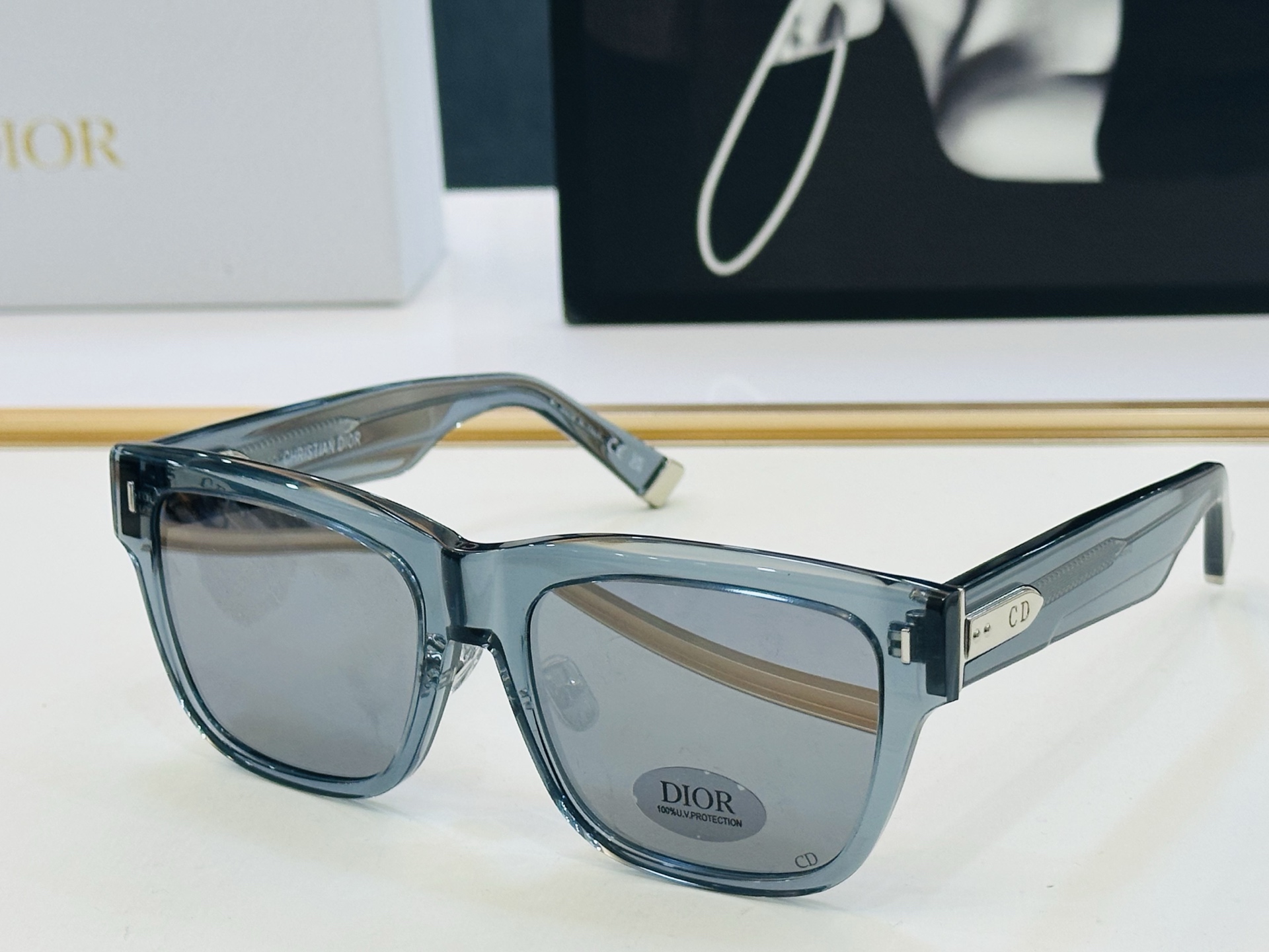 🔻🔻🔻DIO* 迪家 S1F Size：57口20-150春夏款墨镜 😎🔆 FD搭配镜腿精致 质量上佳