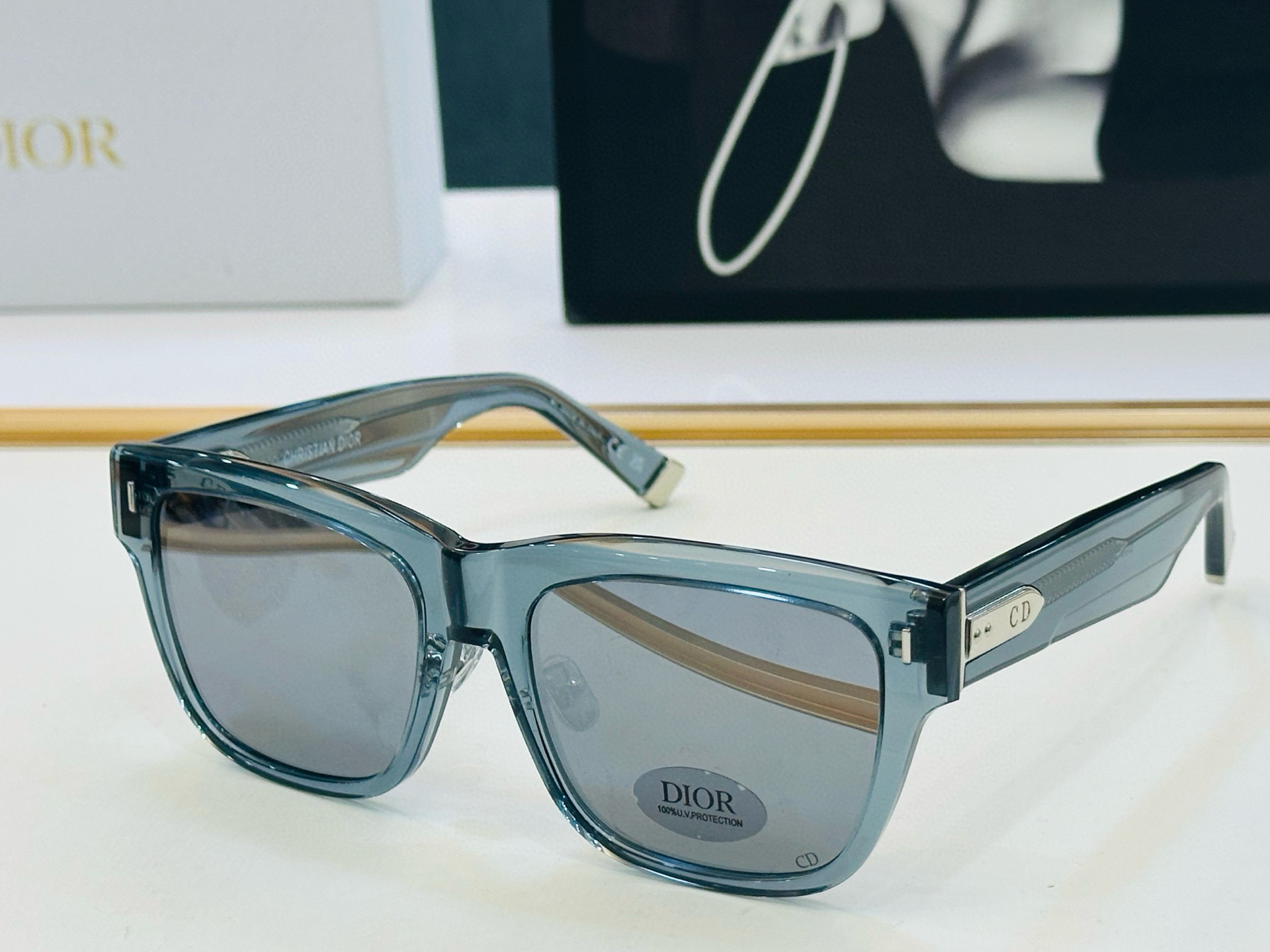 🔻🔻🔻DIO* 迪家 N1F Size：58口19-150春夏款墨镜 😎🔆 FD搭配镜腿精致 质量上佳