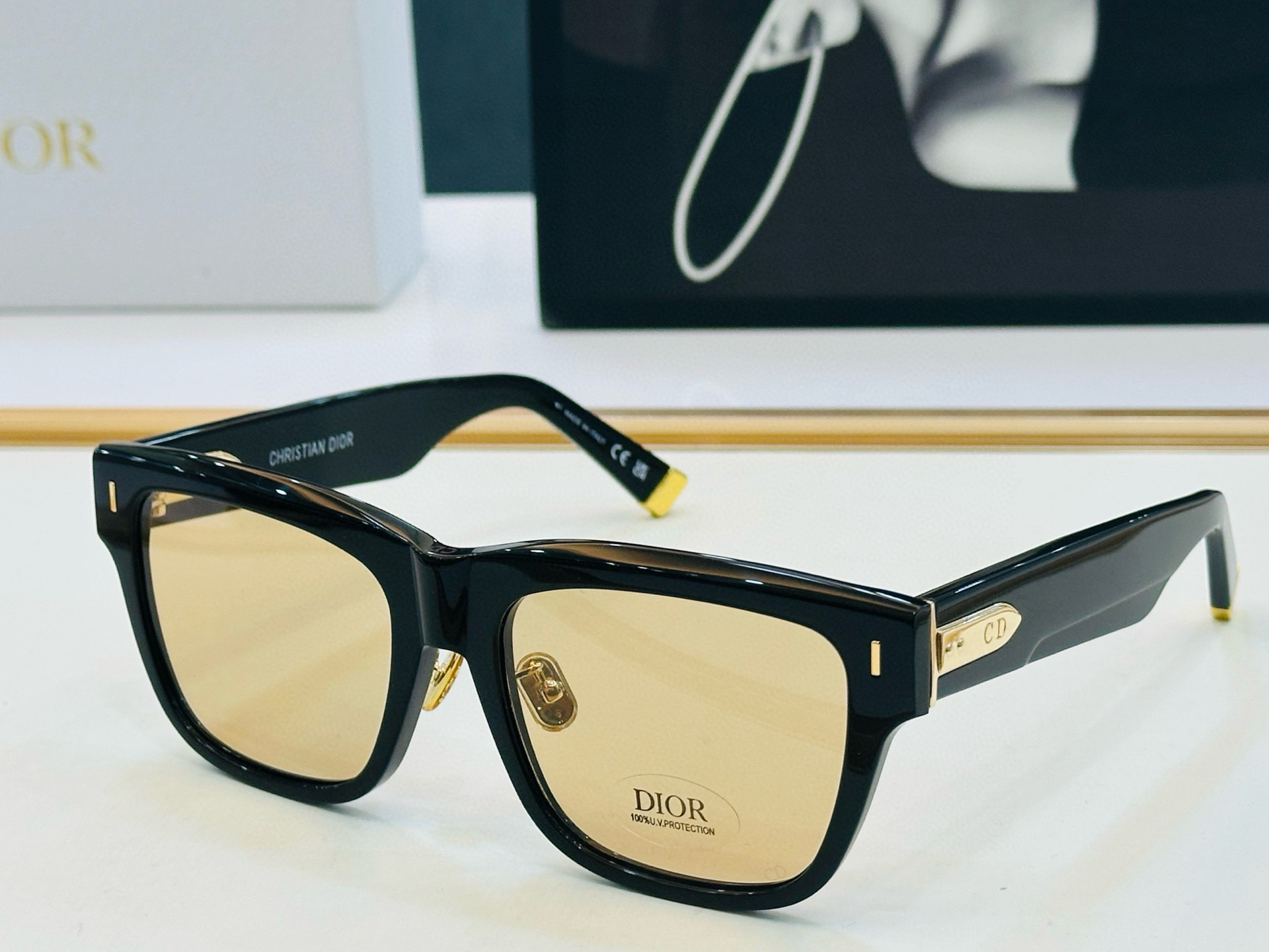 🔻🔻🔻DIO* 迪家 N1F Size：58口19-150春夏款墨镜 😎🔆 FD搭配镜腿精致 质量上佳