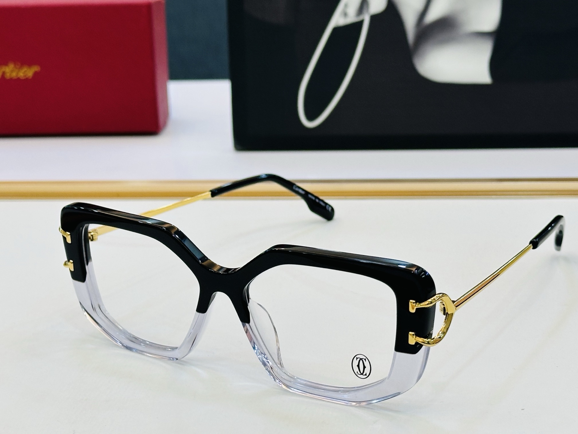 Cartier-卡家 ✨CT0531S Size：54口19-145 不挑脸型 简约大气 时尚休闲 👌👃