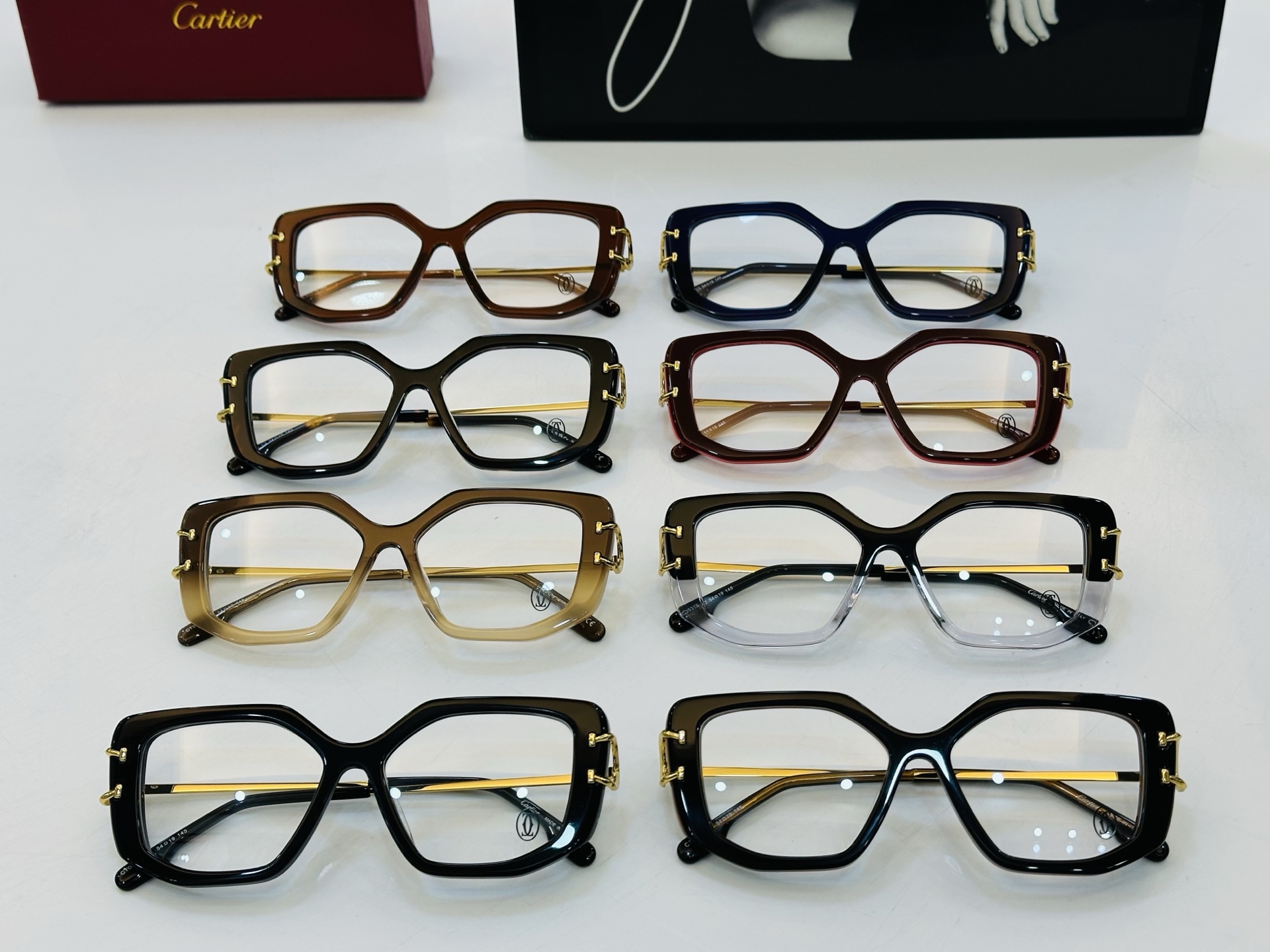 Cartier-卡家 ✨CT0531S Size：54口19-145 不挑脸型 简约大气 时尚休闲 👌👃