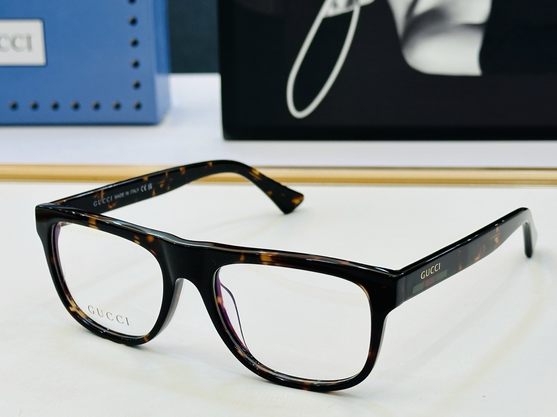 GUCC* 古家 GG1117 🐝🐝系列 Size：53口18-145 🍁🍁L超绝品质 配光架。