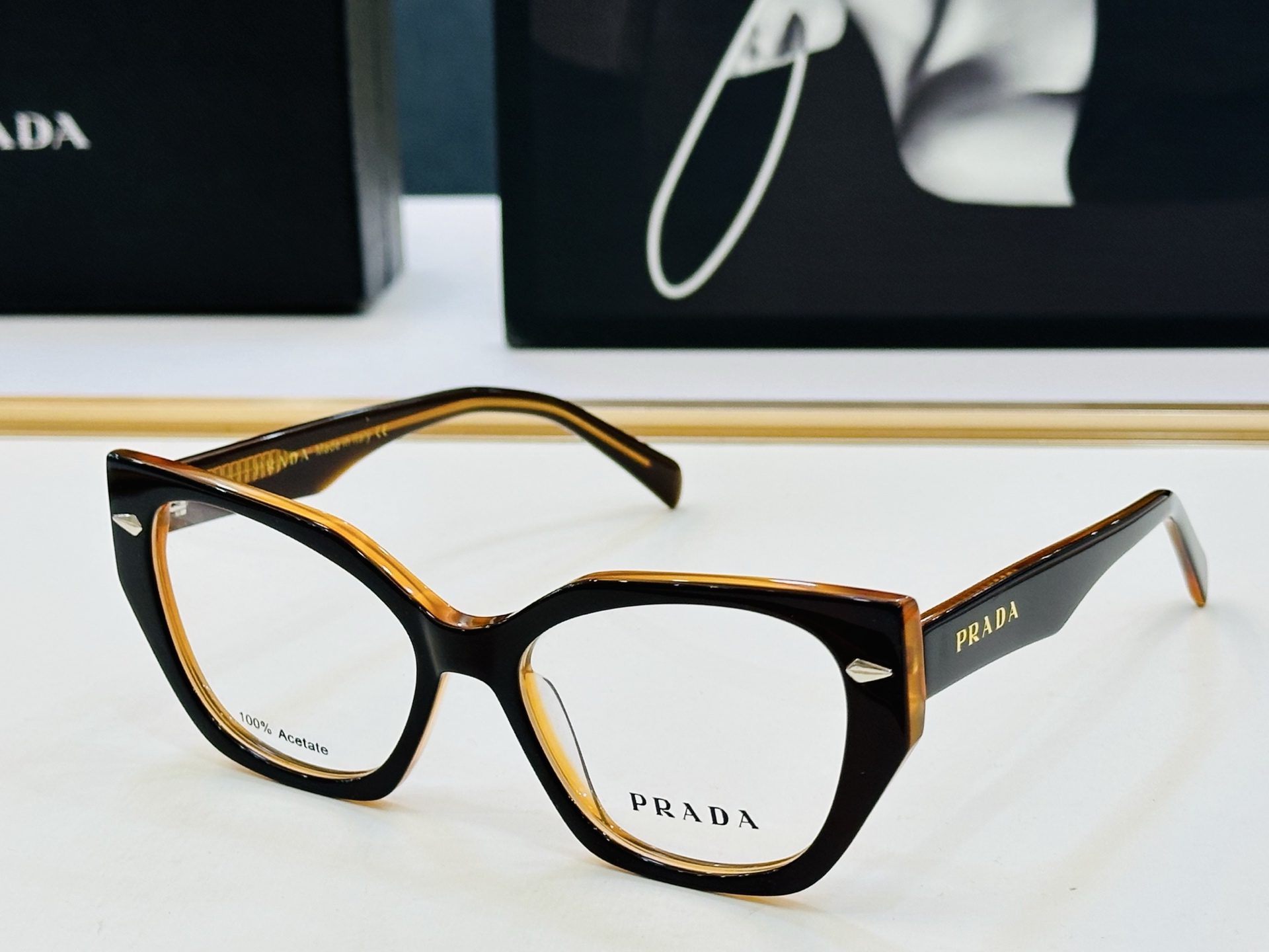 🔺PRAD*🔻普家 SPR QM5538 Size：51口21-145 眼镜系列堪称精湛制作 彰显独特个