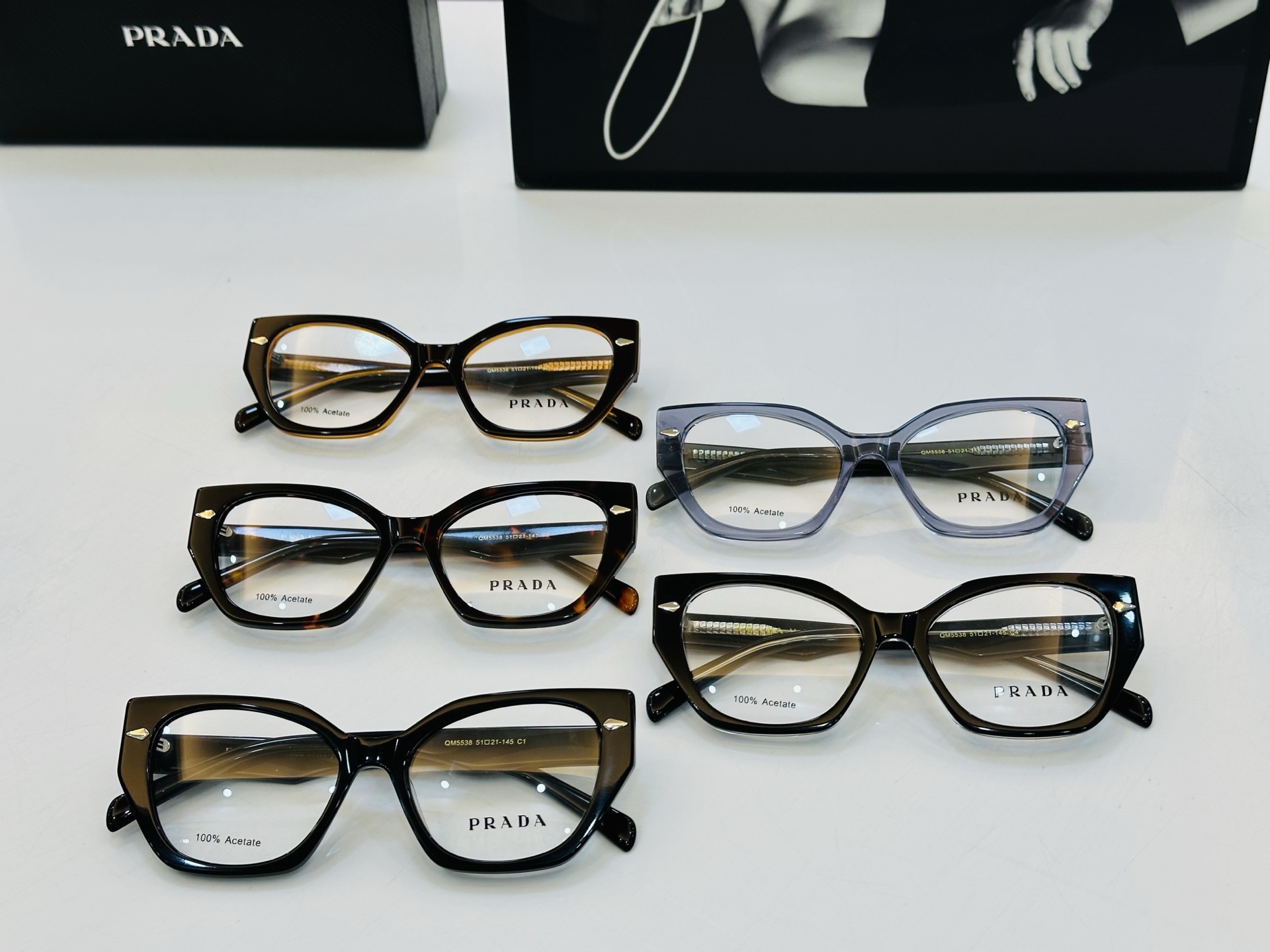 🔺PRAD*🔻普家 SPR QM5538 Size：51口21-145 眼镜系列堪称精湛制作 彰显独特个