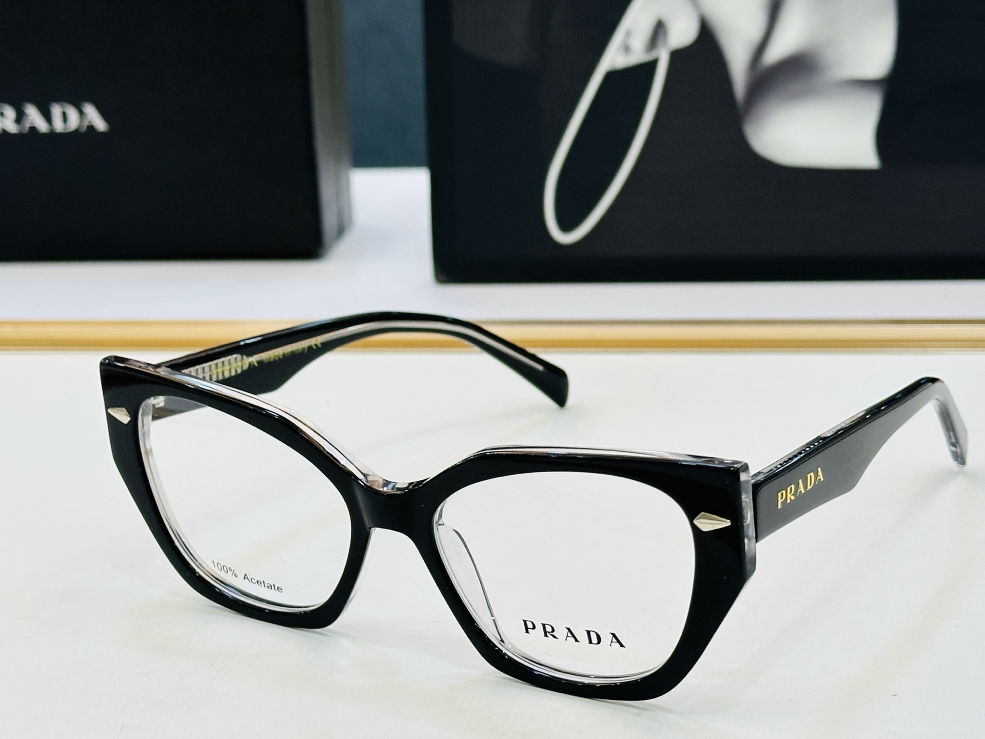 🔺PRAD*🔻普家 SPR QM5538 Size：51口21-145 眼镜系列堪称精湛制作 彰显独特个