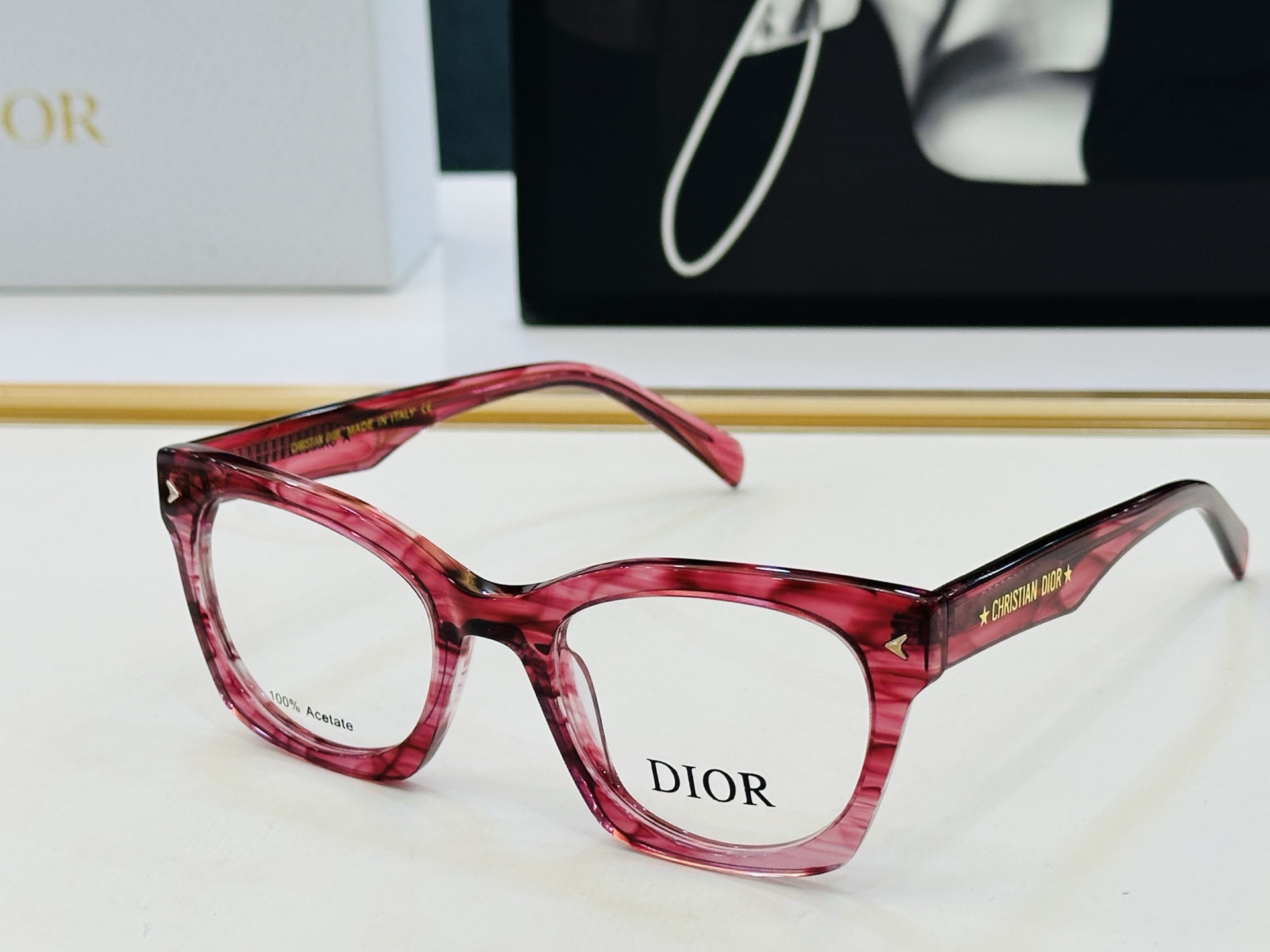 🔺PRAD*🔻普家 SPR QM5539 Size：53口17-145 眼镜系列堪称精湛制作 彰显独特个