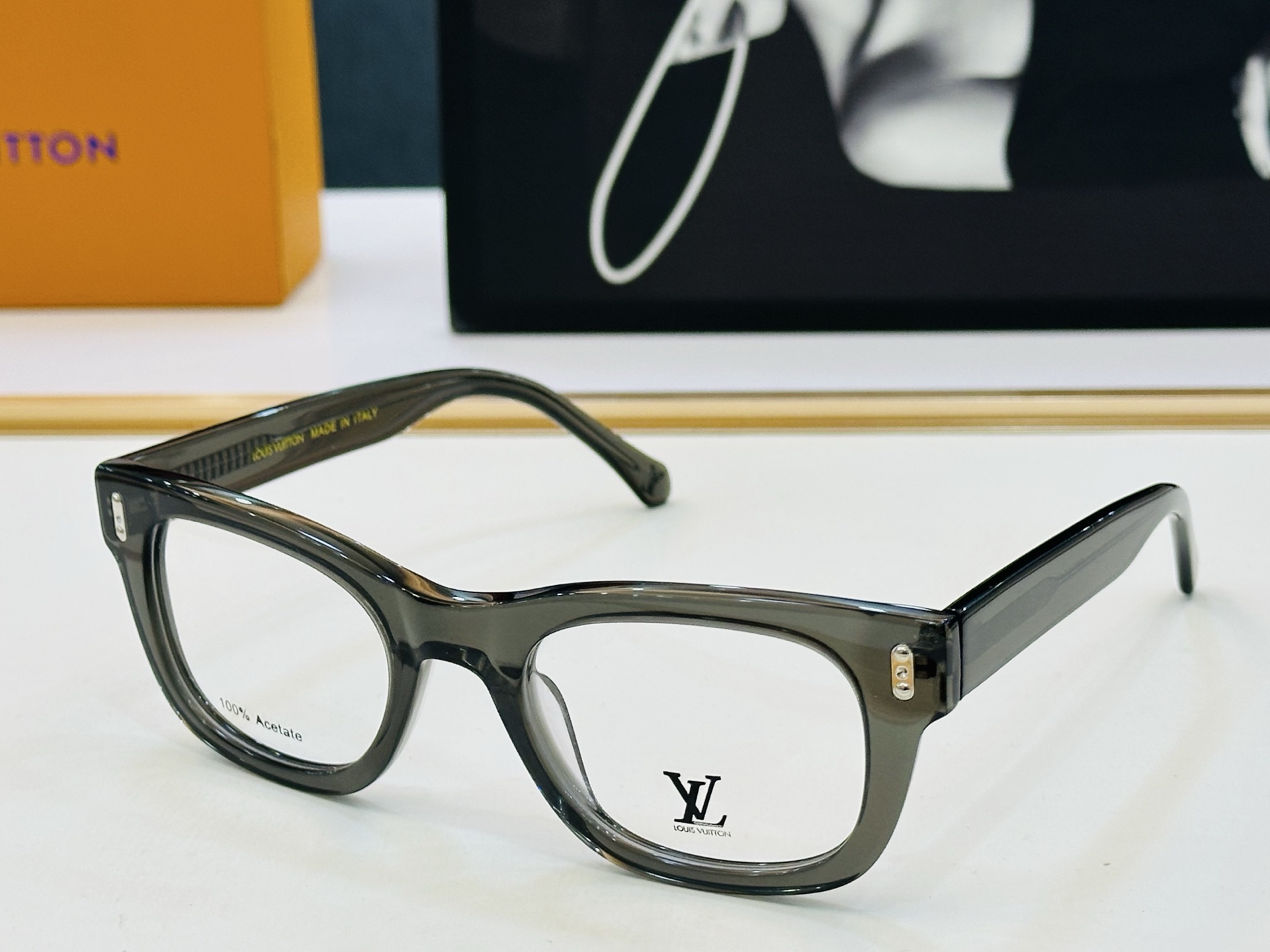 🎉🎉路易家 LV5535 🔻🔻Size：52口22-145 🔰经典再现 板材框 J配光架 配戴舒适 🆕