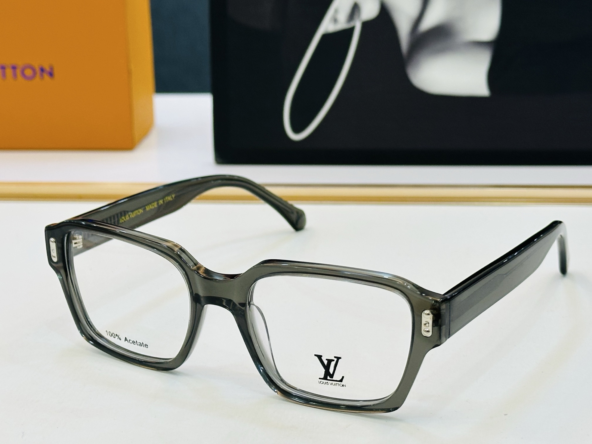 🎉🎉路易家 LV5534 🔻🔻Size：53口19-145 🔰经典再现 板材框 J配光架 配戴舒适 🆕