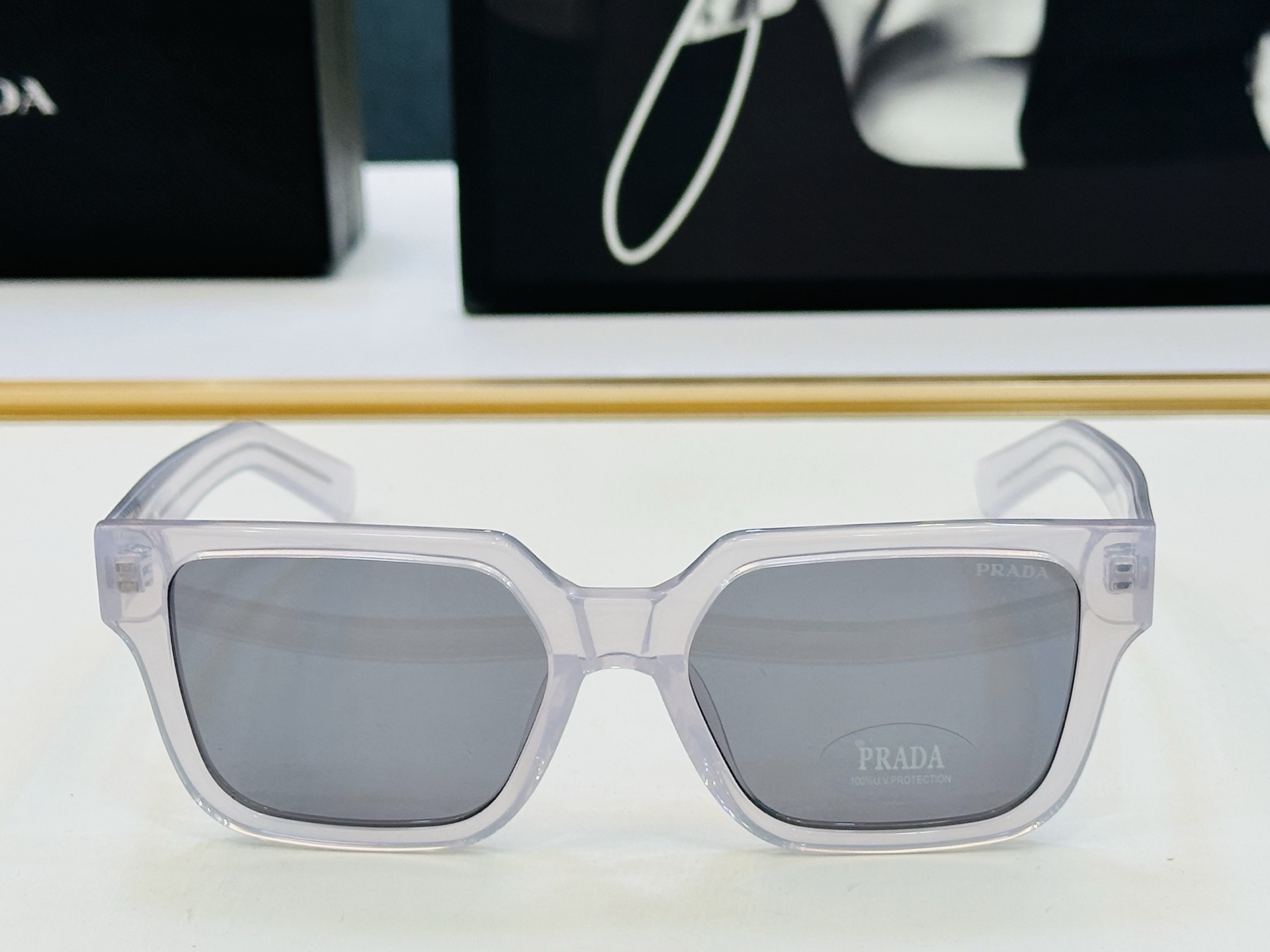 🔺PRAD*🔻普家 SPR03Z Size：54口19-140眼镜系列堪称精湛制作 彰显独特个 B最新推