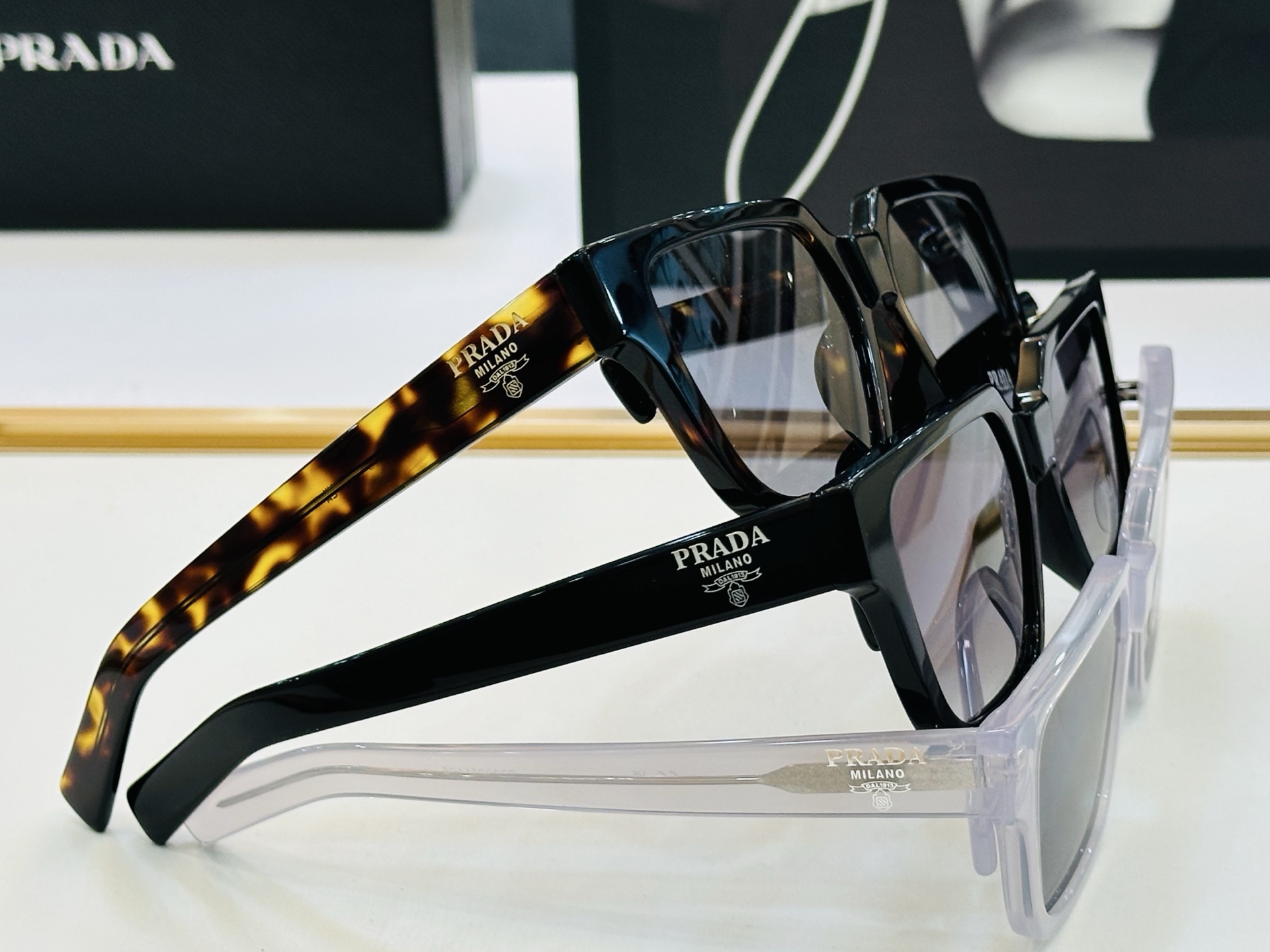 🔺PRAD*🔻普家 SPR03Z Size：54口19-140眼镜系列堪称精湛制作 彰显独特个 B最新推