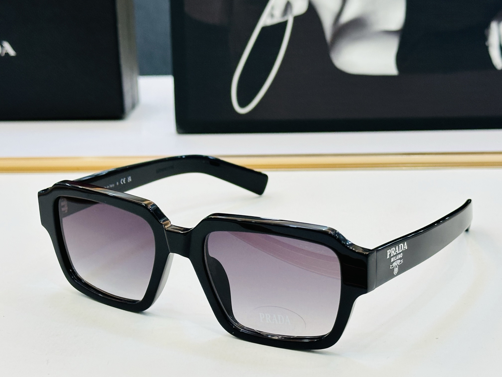 🔺PRAD*🔻普家 SPR02Z Size：54口19-140眼镜系列堪称精湛制作 彰显独特个 B最新推