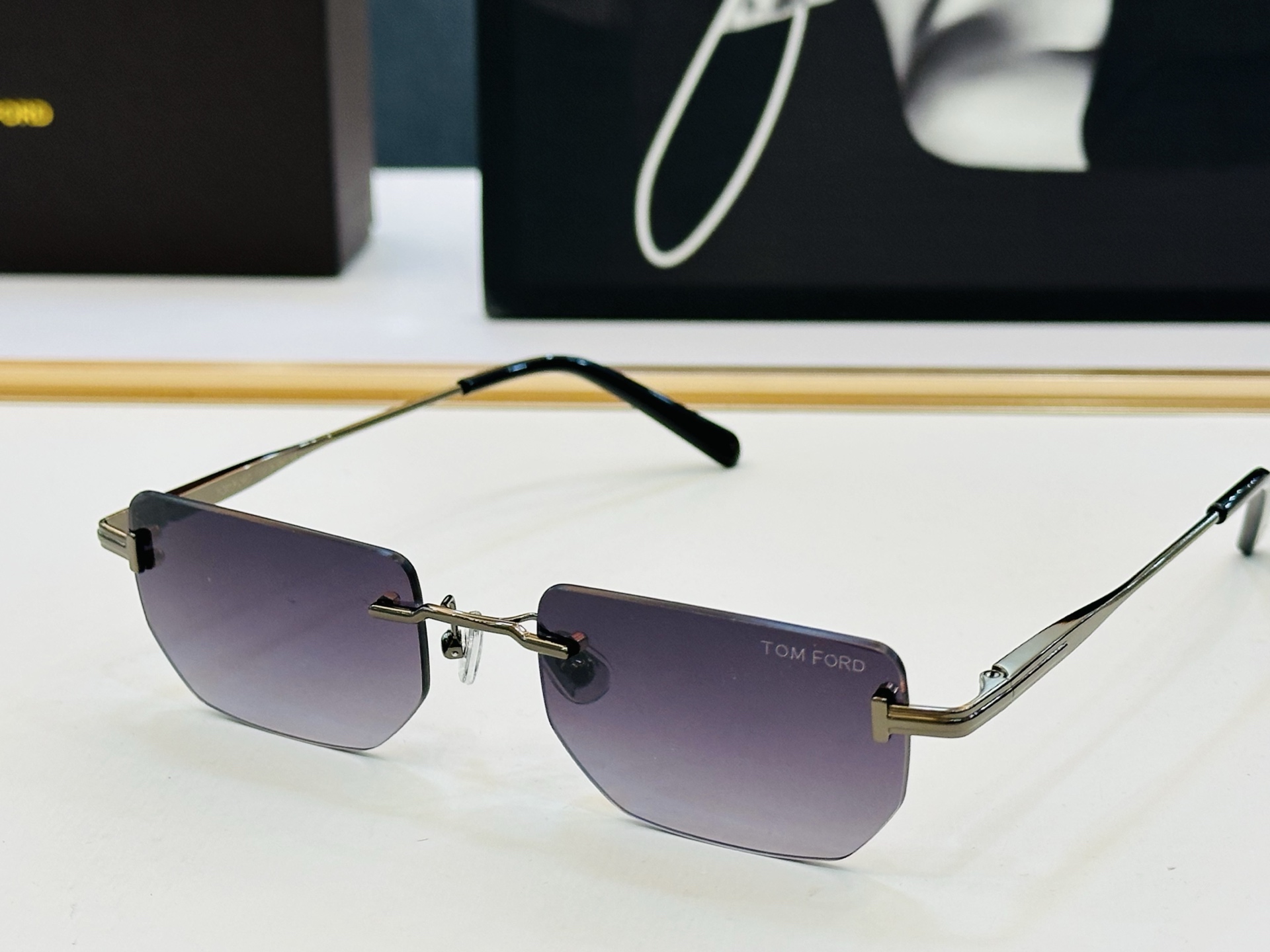 🎉TOM FOR*🎉汤姆家 Model: FT1355 Size：53口19-145 时尚框 板材👓 C