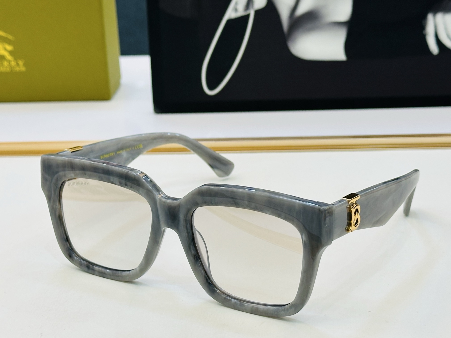 高品质✨BURBERR*✨ 巴家 BE4419 Size：55口19-140 女款太阳眼镜[得意]🌲🌲 