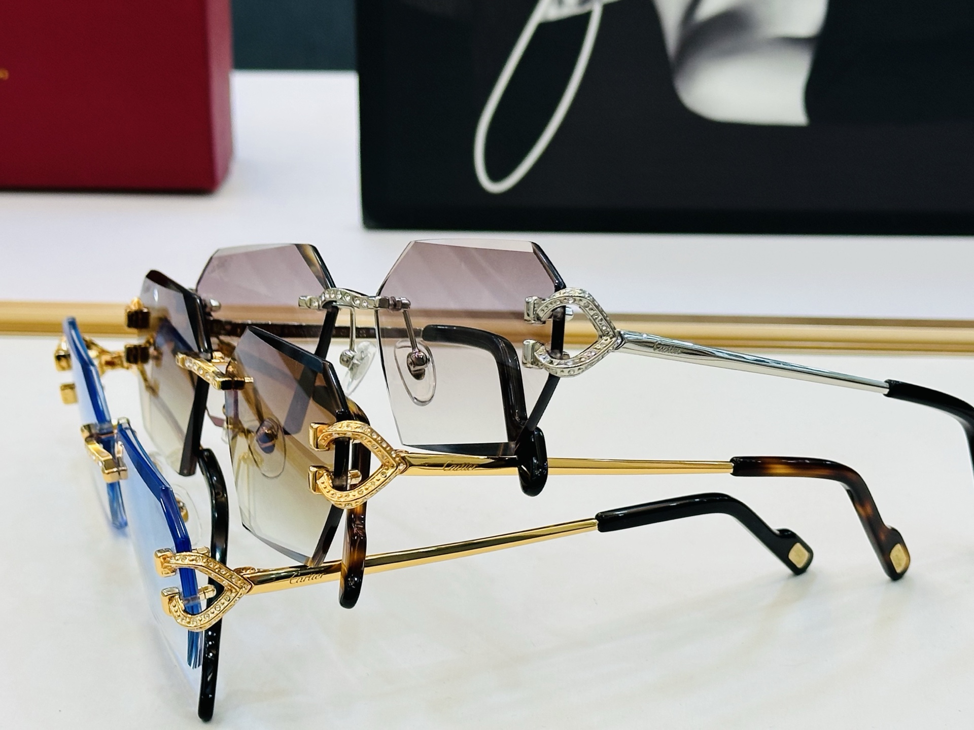 Cartie* 卡家 太阳镜 CT0770S Size：57口16-142 电镀工艺精湛气质十足！D男女