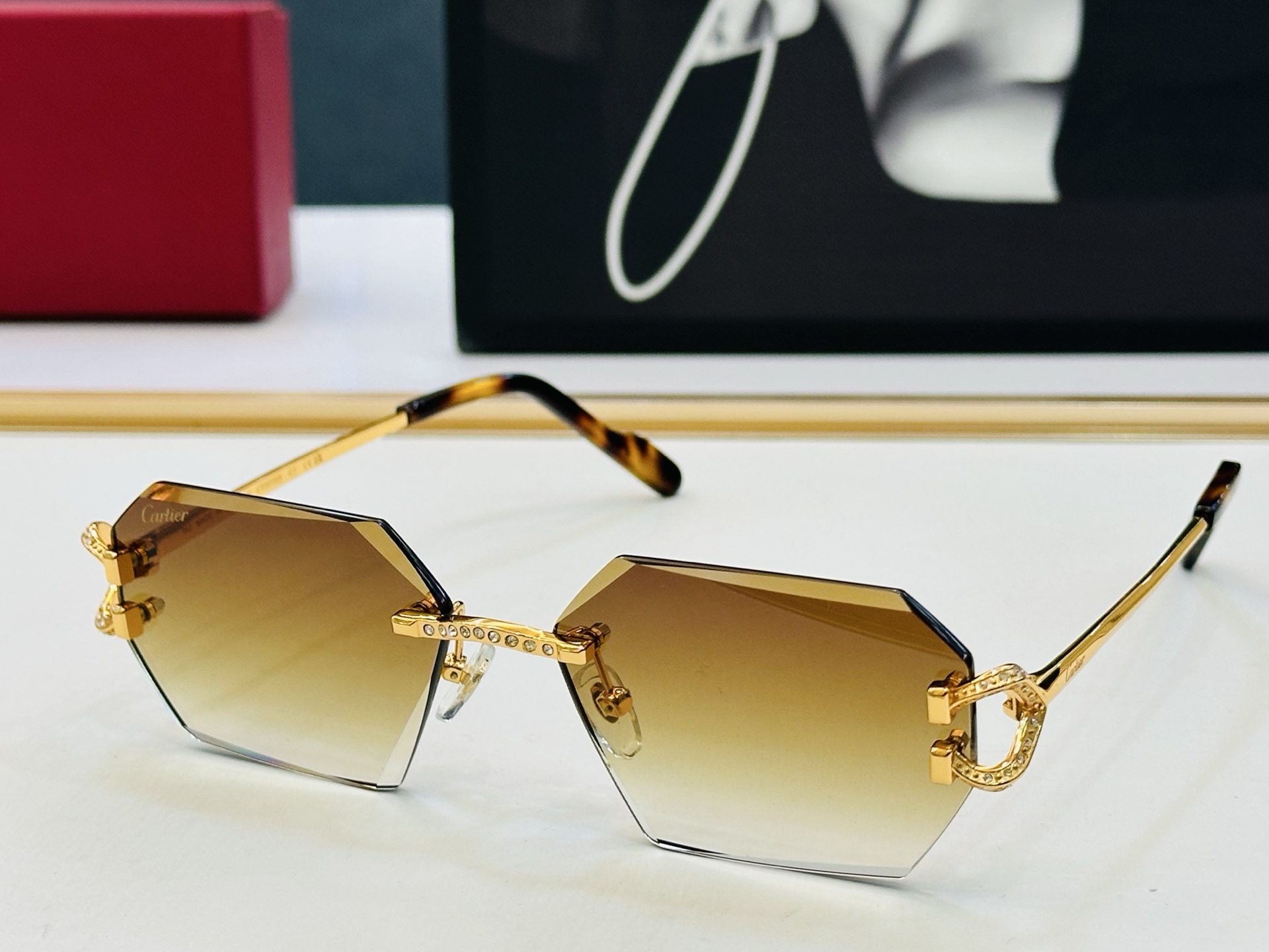 Cartie* 卡家 太阳镜 CT0770S Size：57口16-142 电镀工艺精湛气质十足！D男女