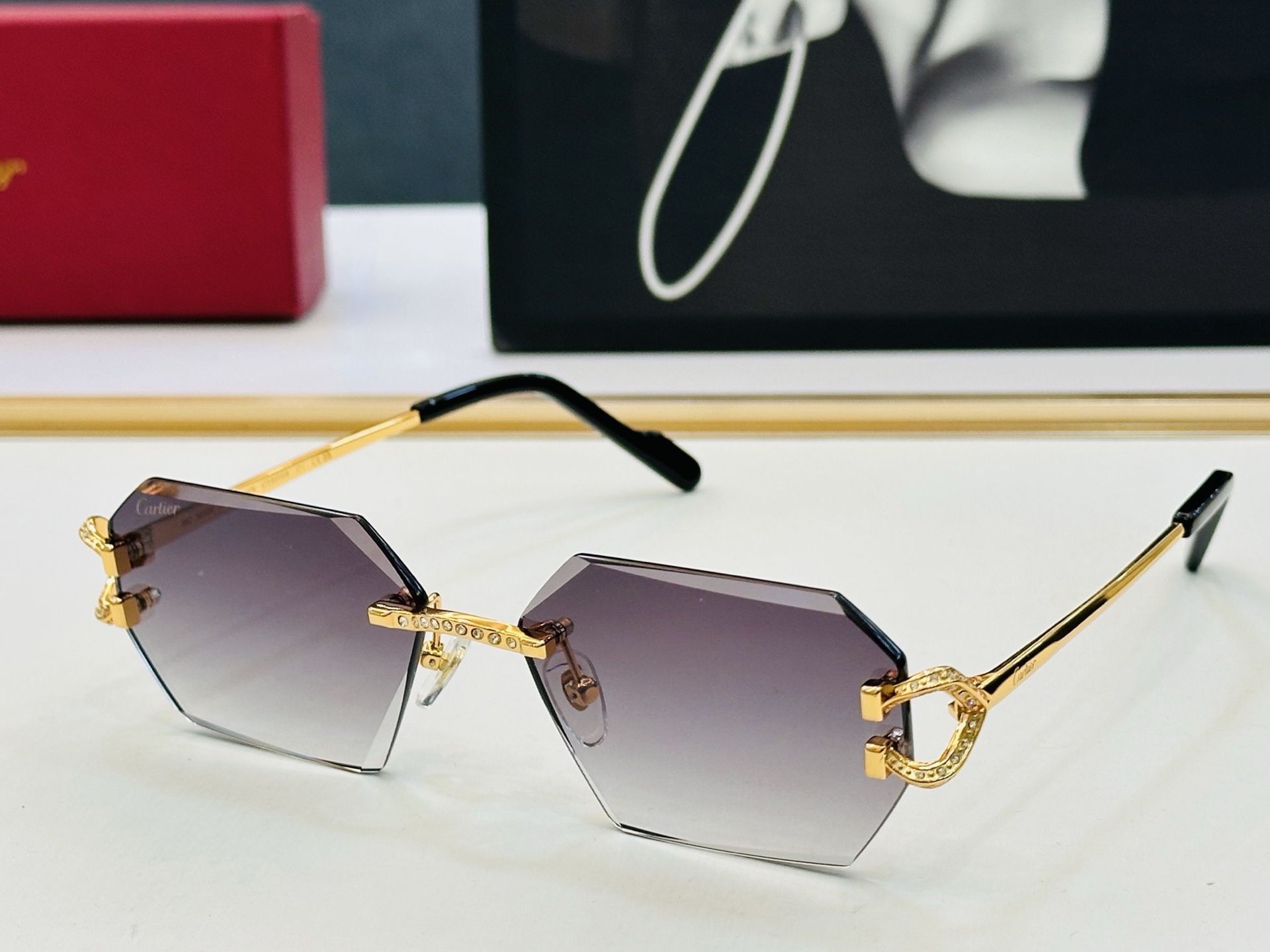 Cartie* 卡家 太阳镜 CT0770S Size：57口16-142 电镀工艺精湛气质十足！D男女