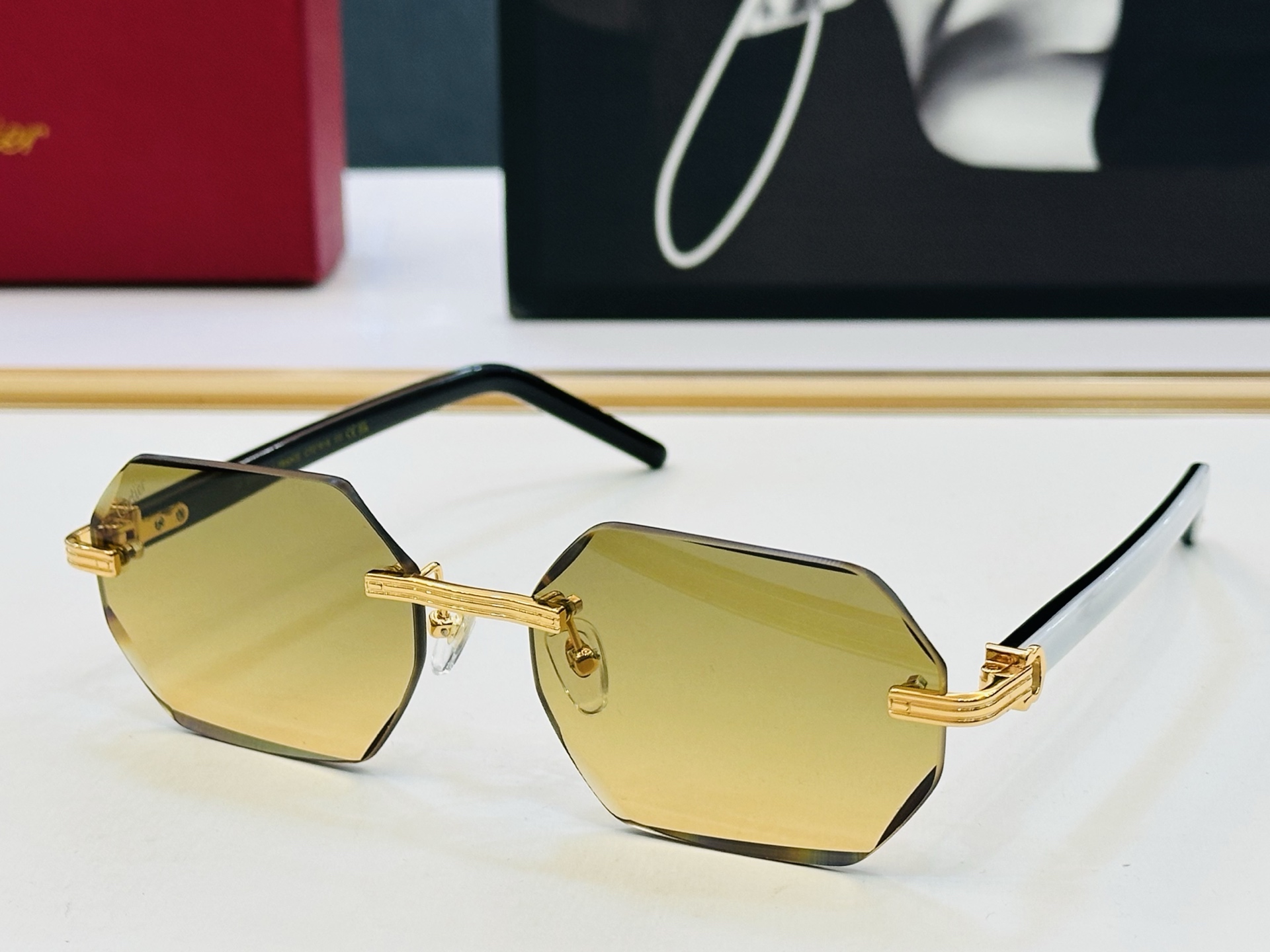 Cartie* 卡家 太阳镜 CT0781S Size：59口18-145 电镀工艺精湛气质十足！D男女