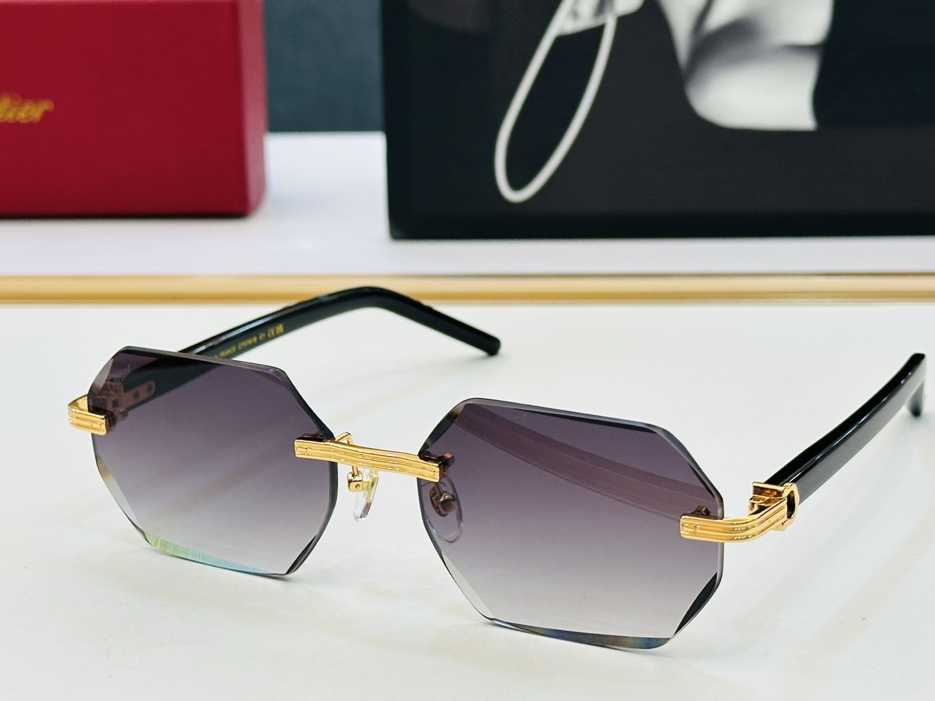 Cartie* 卡家 太阳镜 CT0781S Size：59口18-145 电镀工艺精湛气质十足！D男女