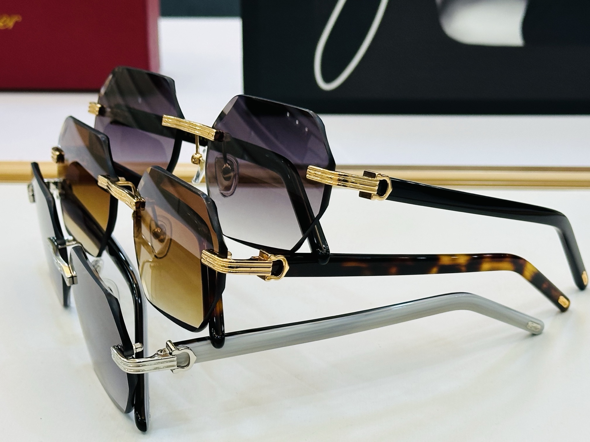 Cartie* 卡家 太阳镜 CT0781S Size：59口18-145 电镀工艺精湛气质十足！D男女