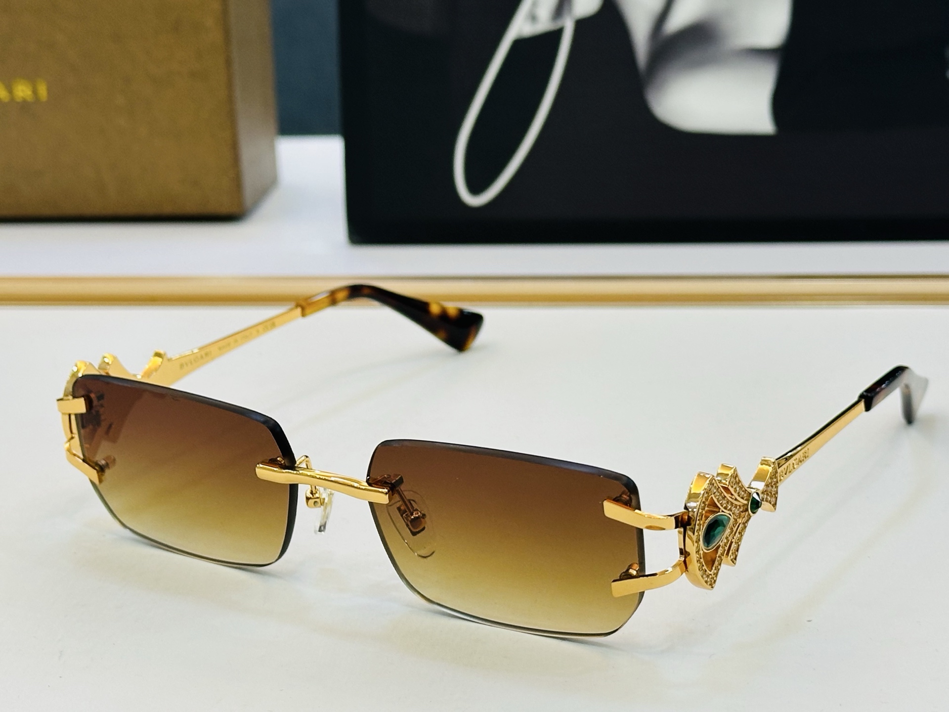 🆕款 官网同售 宝格家 BV1816LU 👍 Size ：56口17-145 绝对要买😎品质非常完美 D