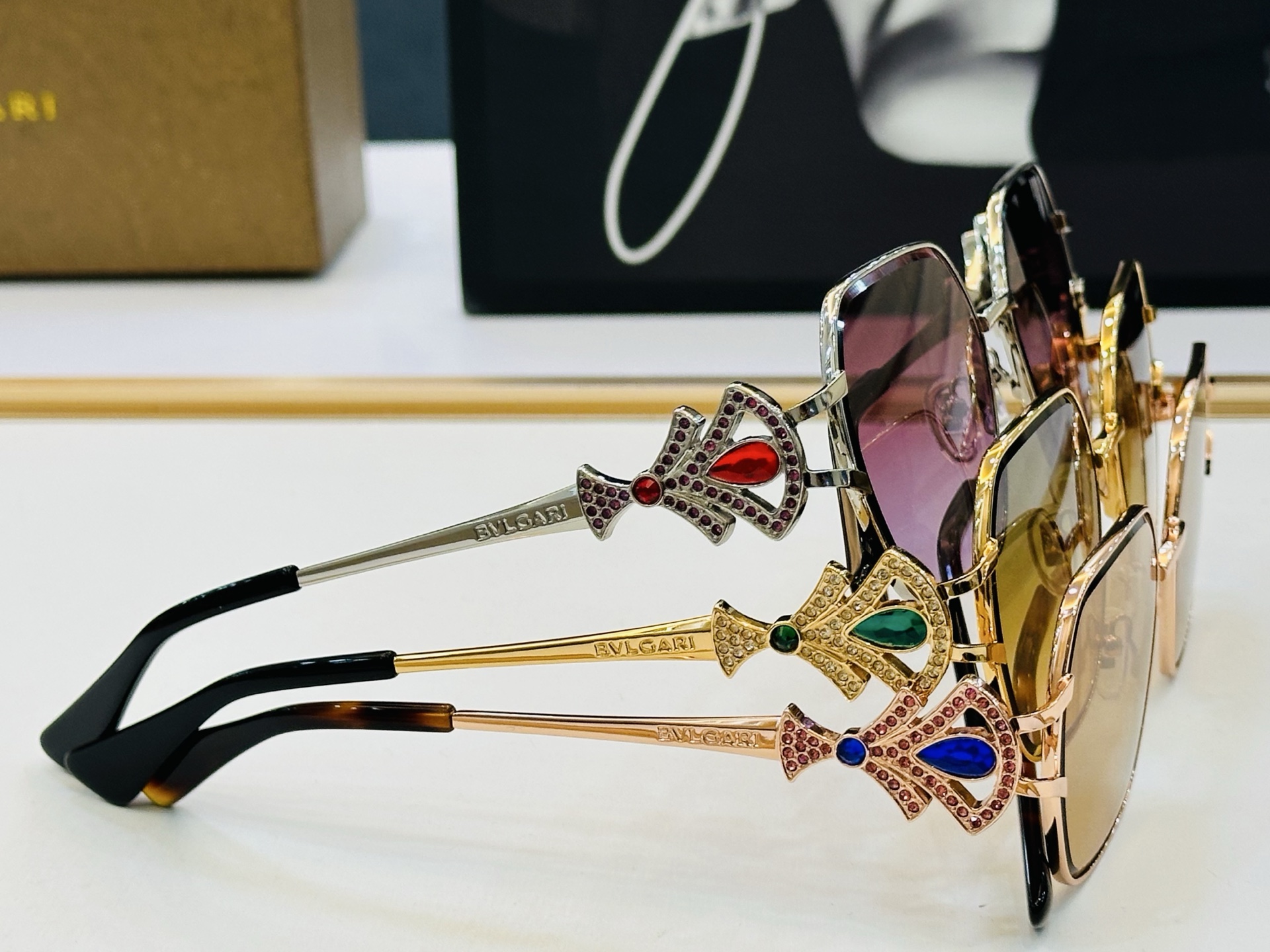 🆕款 官网同售 宝格家 BV1819LU 👍 Size ：56口17-145 绝对要买😎品质非常完美 D