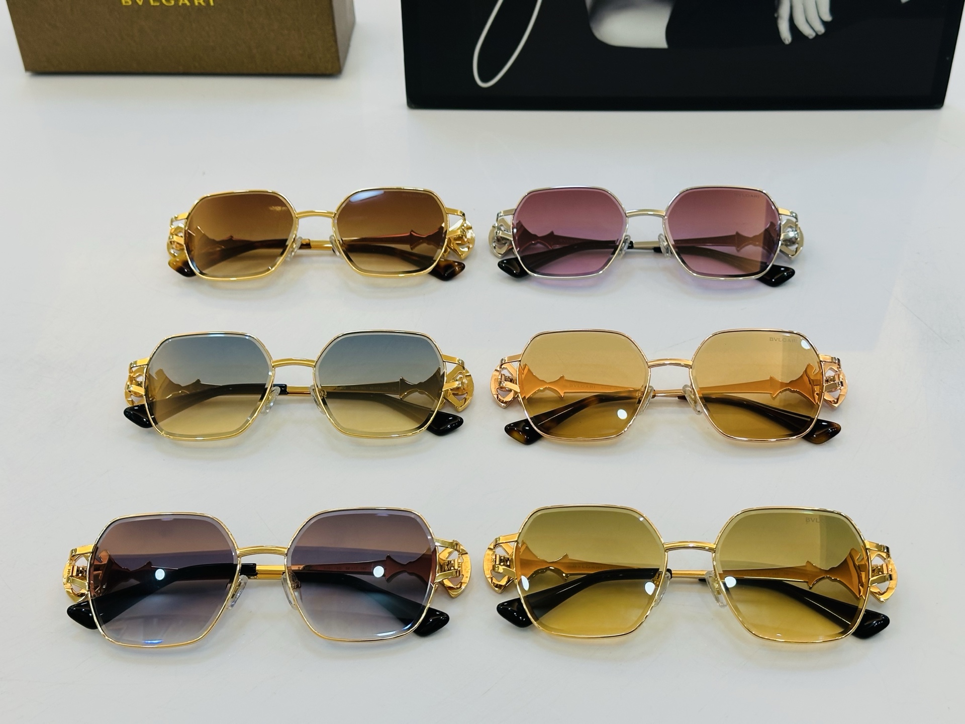 🆕款 官网同售 宝格家 BV1819LU 👍 Size ：56口17-145 绝对要买😎品质非常完美 D