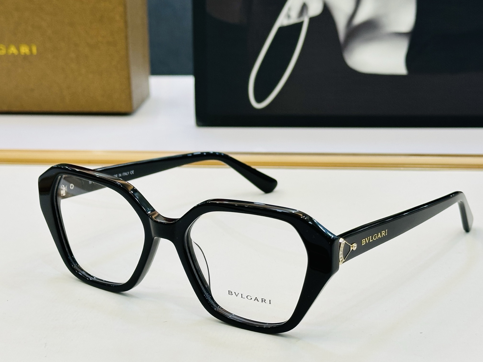 🆕款 官网同售 宝格家 BV50068 👍 Size ：53口18-145 绝对要买😎品质非常完美 L出