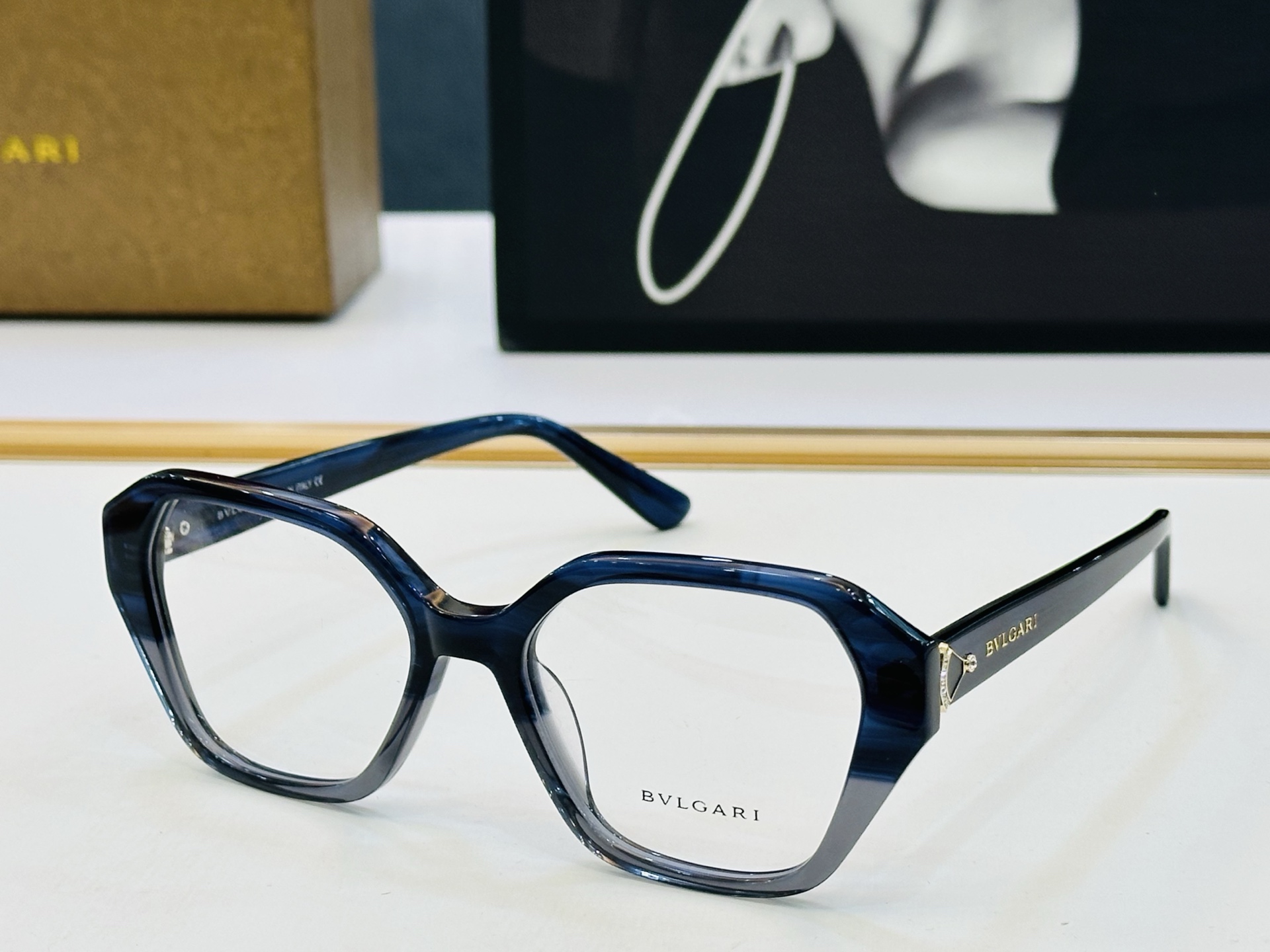 🆕款 官网同售 宝格家 BV50068 👍 Size ：53口18-145 绝对要买😎品质非常完美 L出