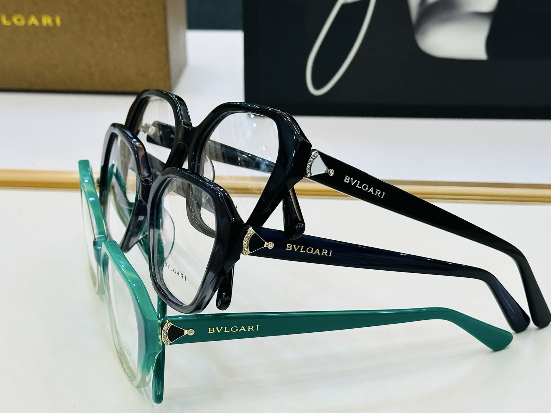 🆕款 官网同售 宝格家 BV50068 👍 Size ：53口18-145 绝对要买😎品质非常完美 L出