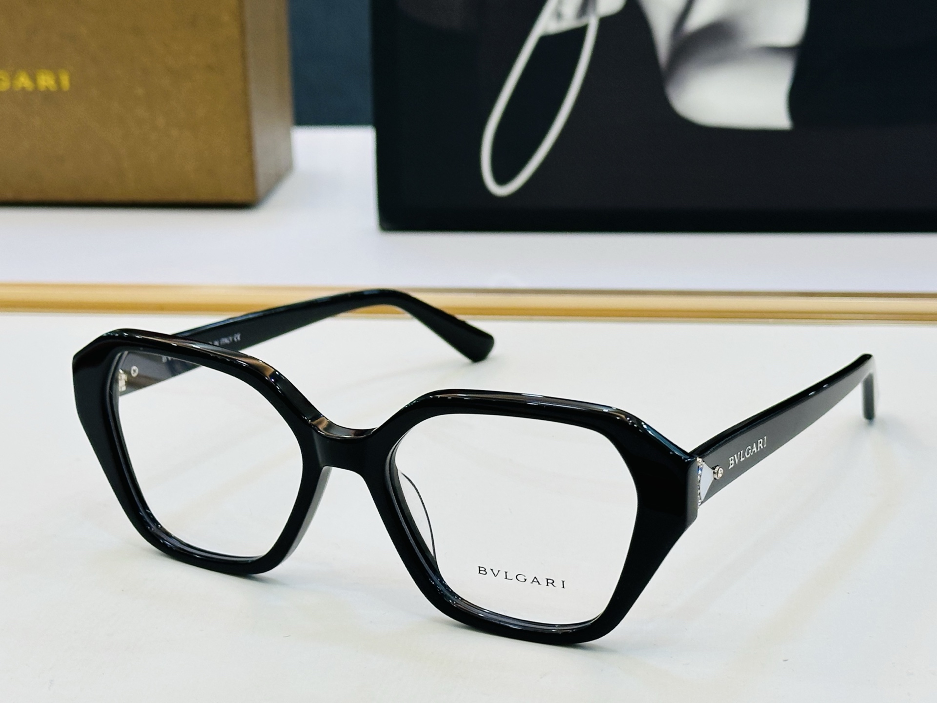 🆕款 官网同售 宝格家 BV50068 👍 Size ：53口18-145 绝对要买😎品质非常完美 L出