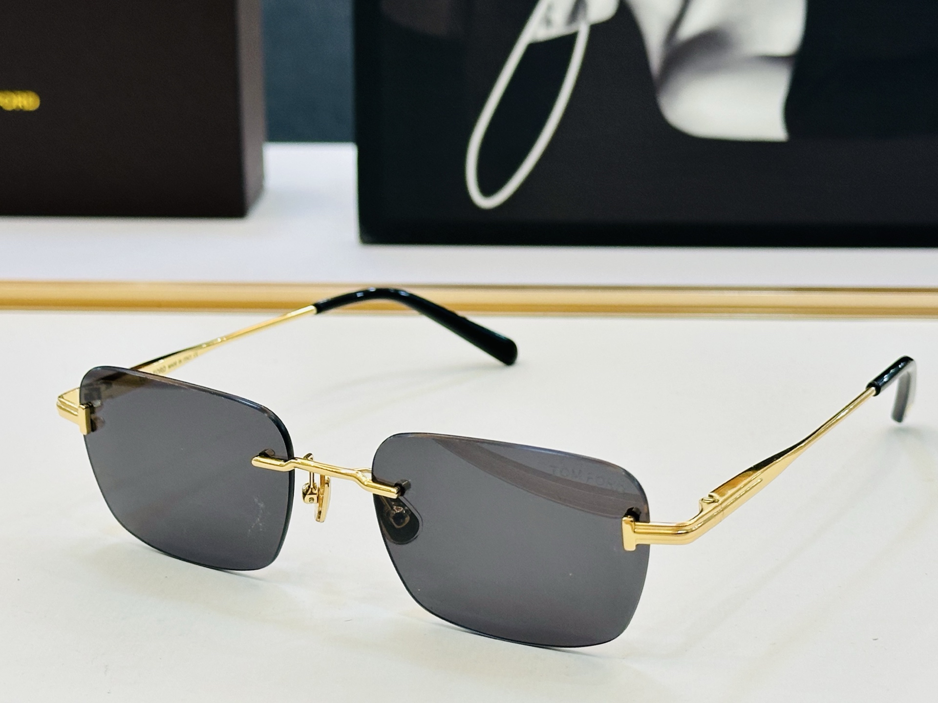 🎉TOM FOR*🎉汤姆家 Model: FT1354 Size：54口18-145 时尚框 👓 C时尚