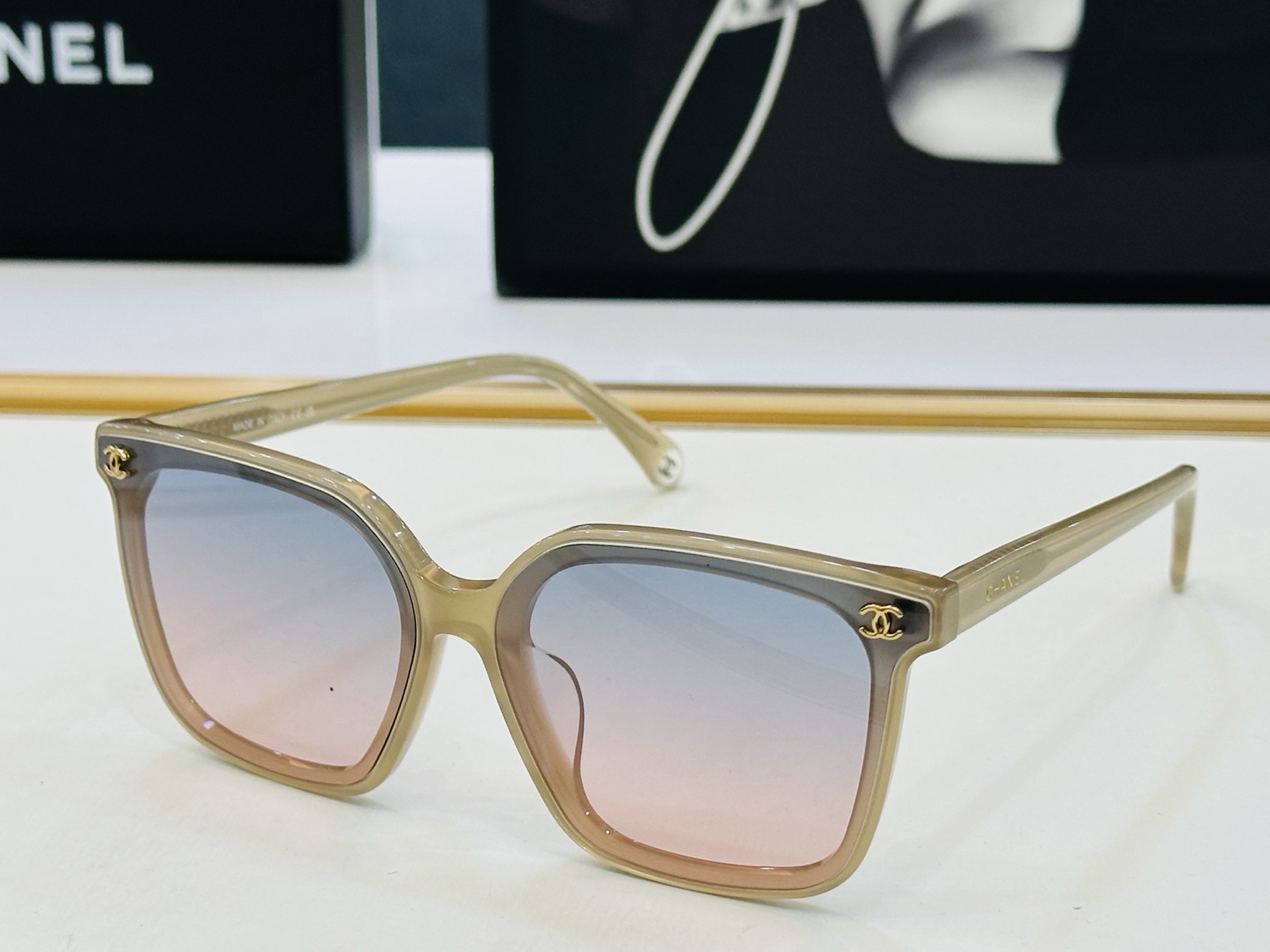 🆕 【CHANE*/香家】MODEL:CH5552-U Size：64口14-140 💅🏻💓J太阳镜