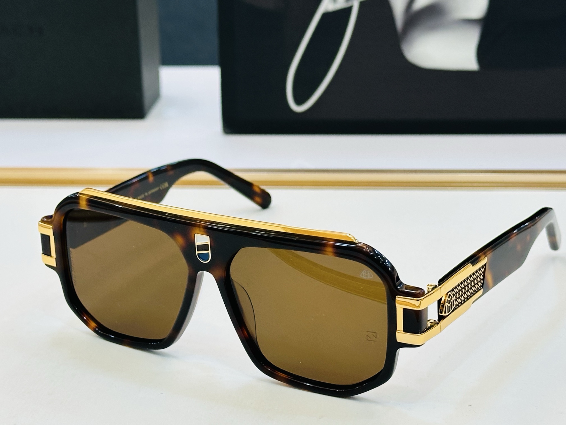 高品质 迈巴赫 🎉🎉做工精美💕MAYBAC*H Z157 Size：56口13-142 J质感十足👍