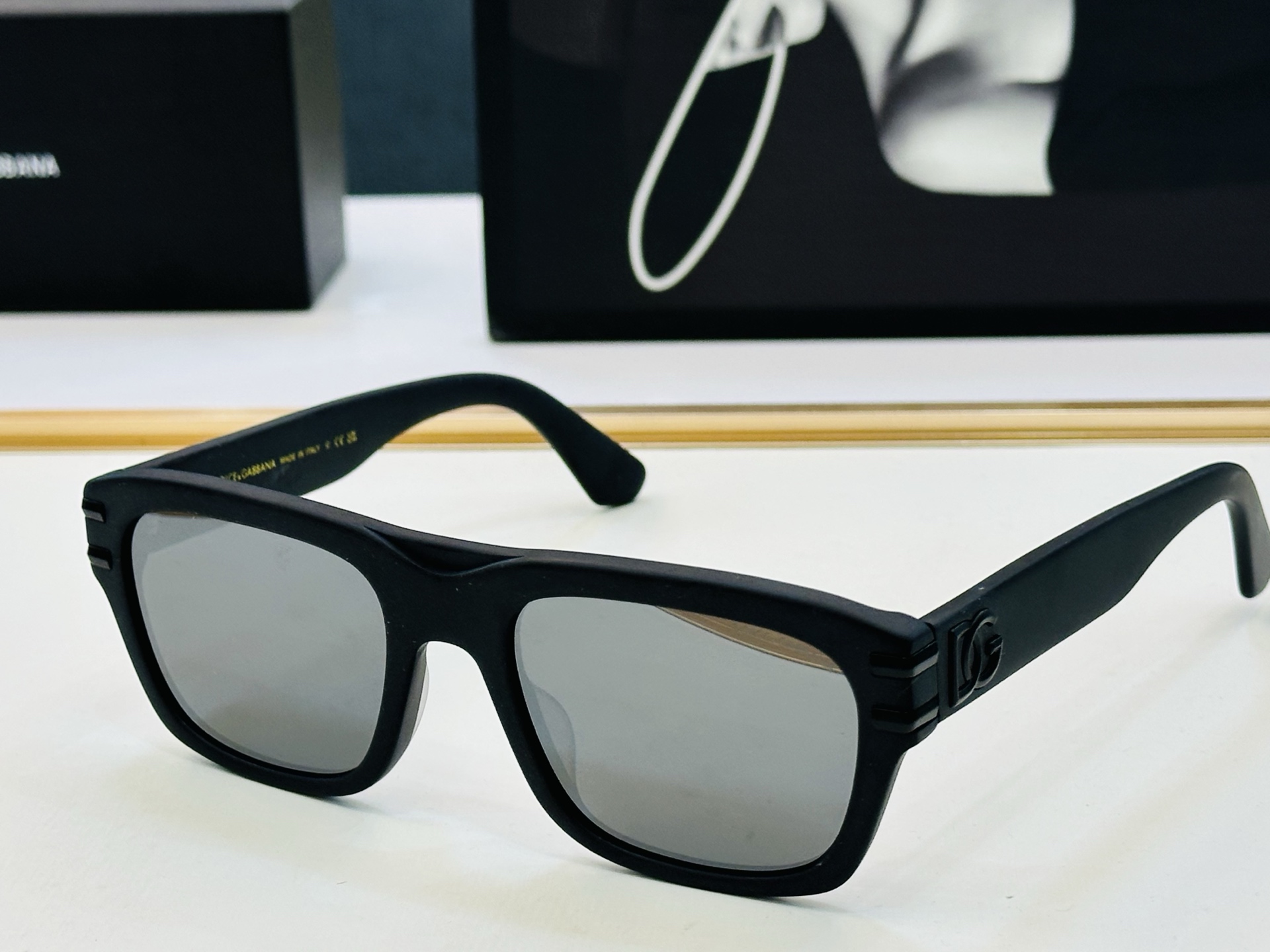 🆕 官网款 🔺DOLCE&GABBAN*🔻DG4496 Size：55口21-145 新颖独特🔝🔝b美艳