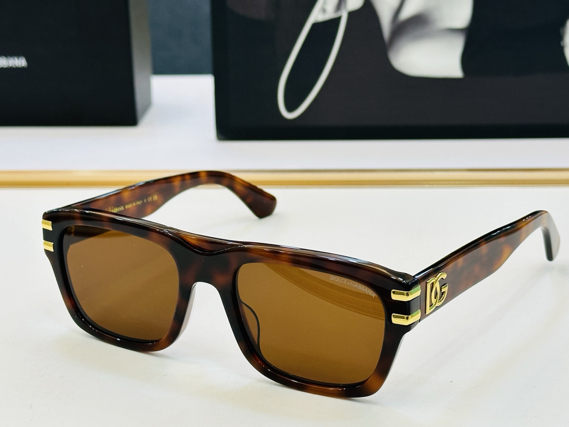 🆕 官网款 🔺DOLCE&GABBAN*🔻DG4496 Size：55口21-145 新颖独特🔝🔝b美艳