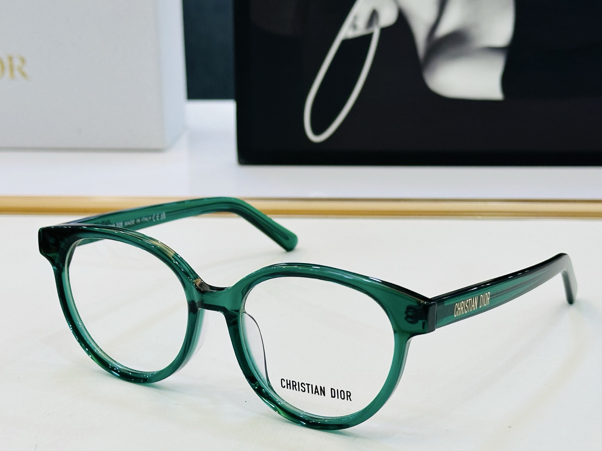 推荐 Dio* 迪家 R11 Size：50口18-145 时尚达人超爱💞 Z时尚百搭 配光架