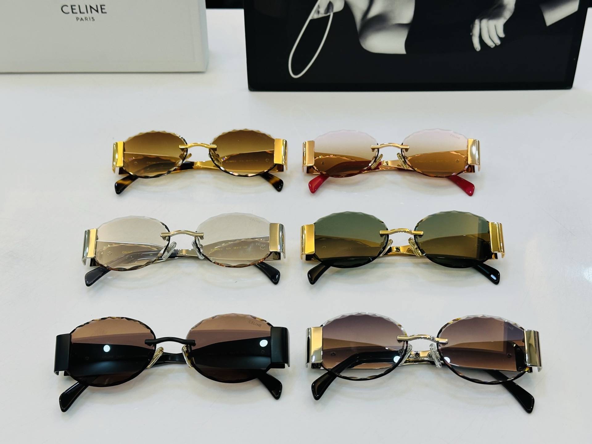 【CELINE】赛琳 CL1865LU Size：58口17-145 一直热销的款式 欧美风 光泽度好 