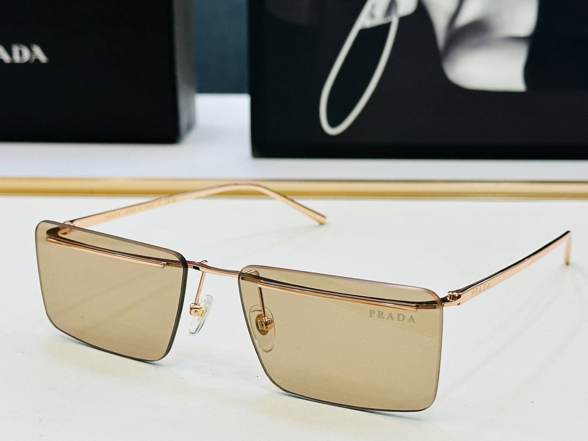 🔺PRAD*🔻普家 PR1886S Size：62口18-145 眼镜系列堪称精湛制作 彰显独特个性 X