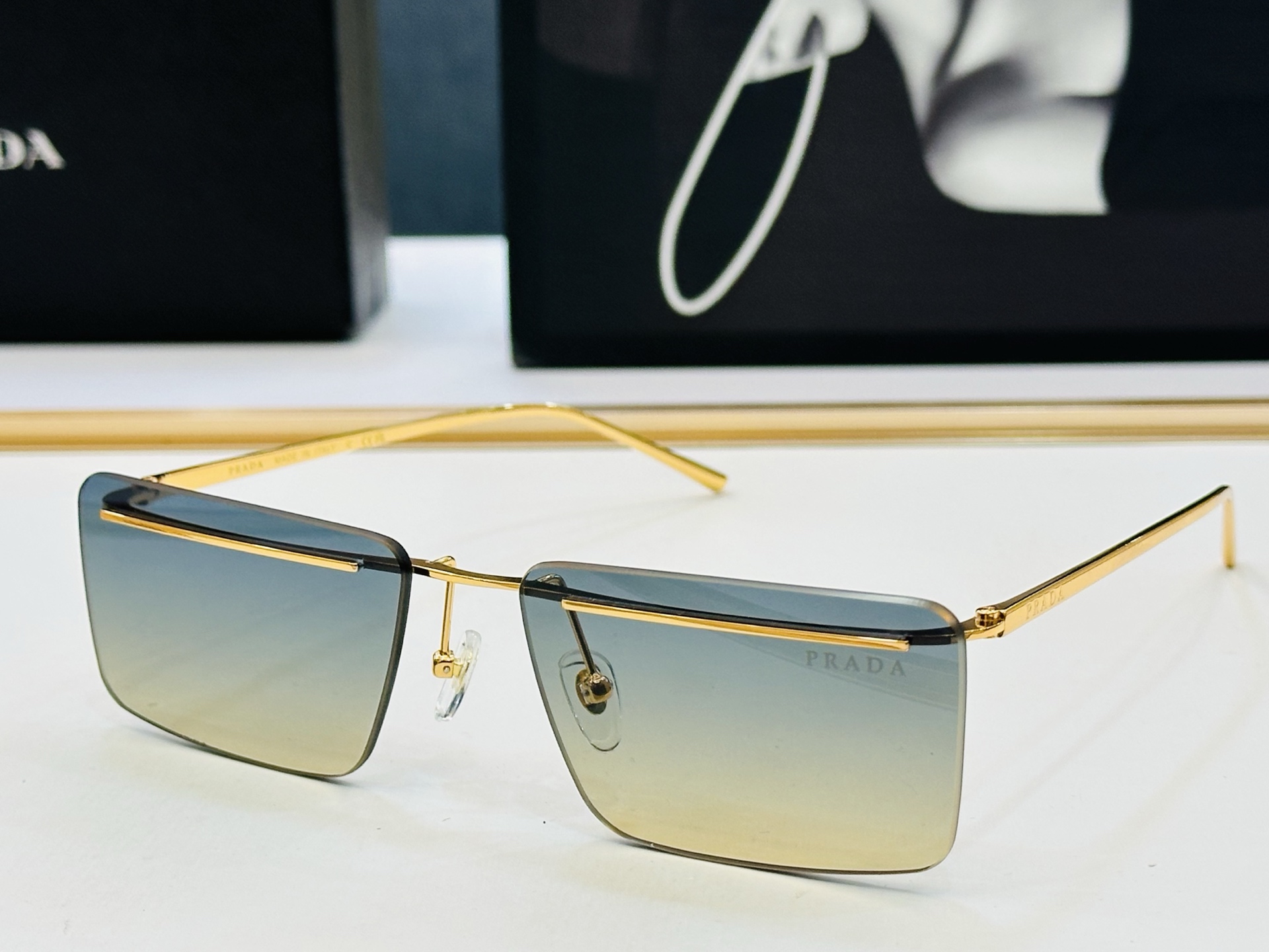 🔺PRAD*🔻普家 PR1886S Size：62口18-145 眼镜系列堪称精湛制作 彰显独特个性 X