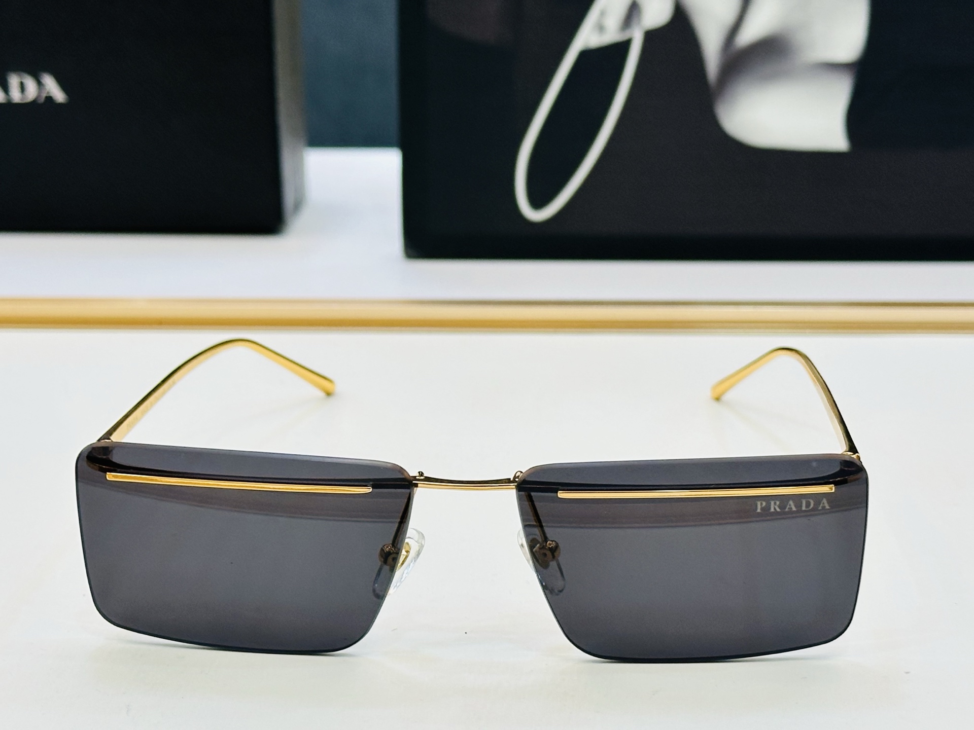 🔺PRAD*🔻普家 PR1886S Size：62口18-145 眼镜系列堪称精湛制作 彰显独特个性 X