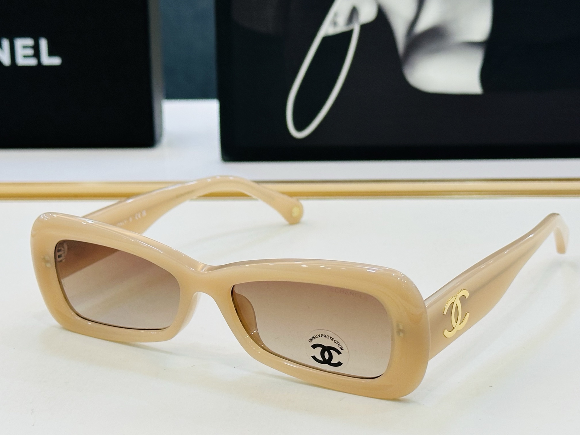 【CHANE*/香家】MODEL:CH9184 Size：54口18-145 独特设计 一适合各种脸型💋